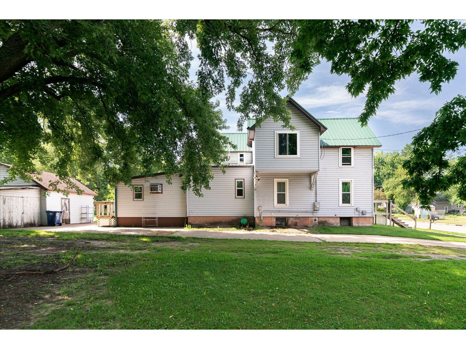 733 Long Sparta WI 54656 1971883 image18