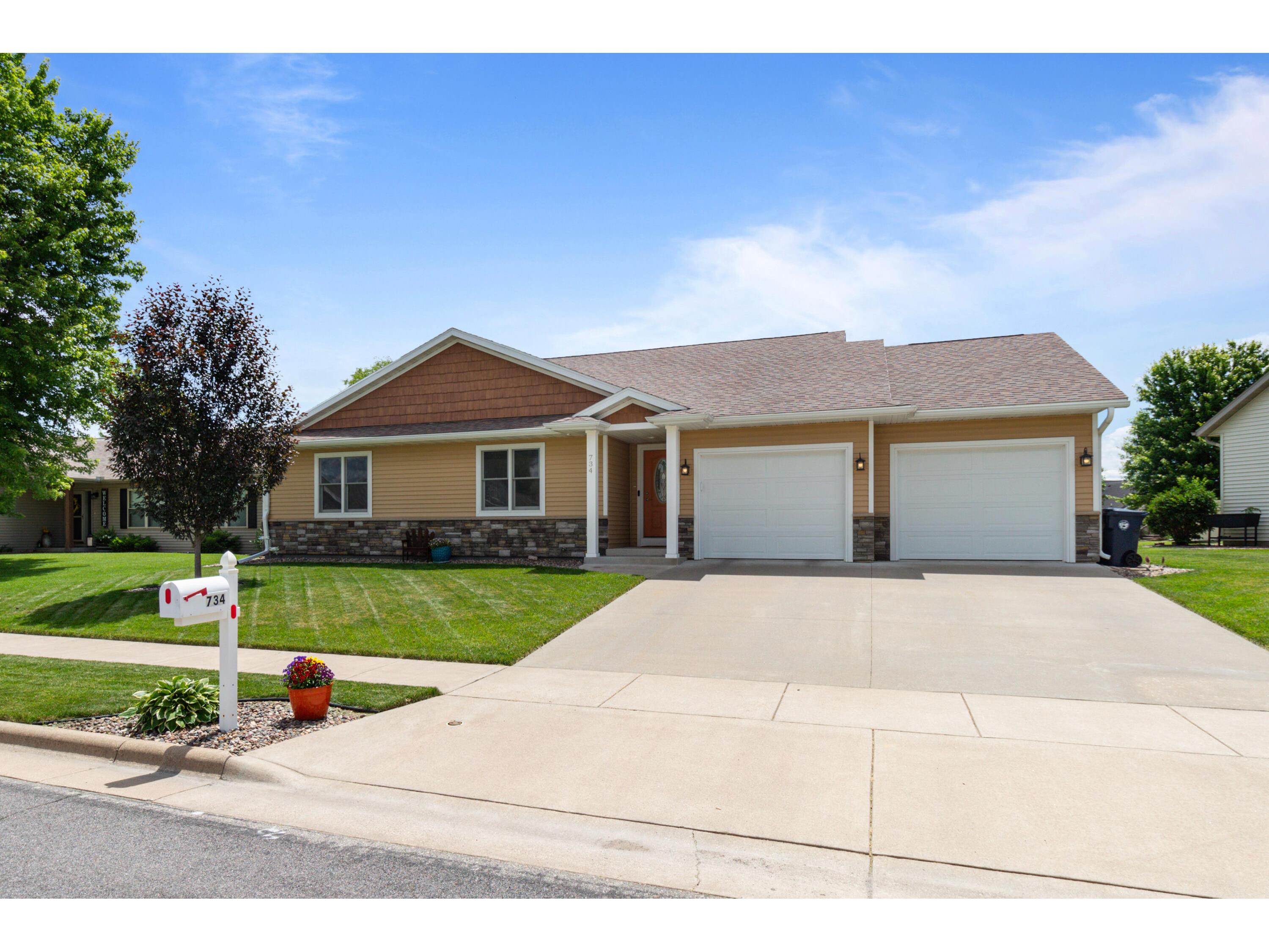 734 Elizabeth Onalaska WI 54650 1880262 image1