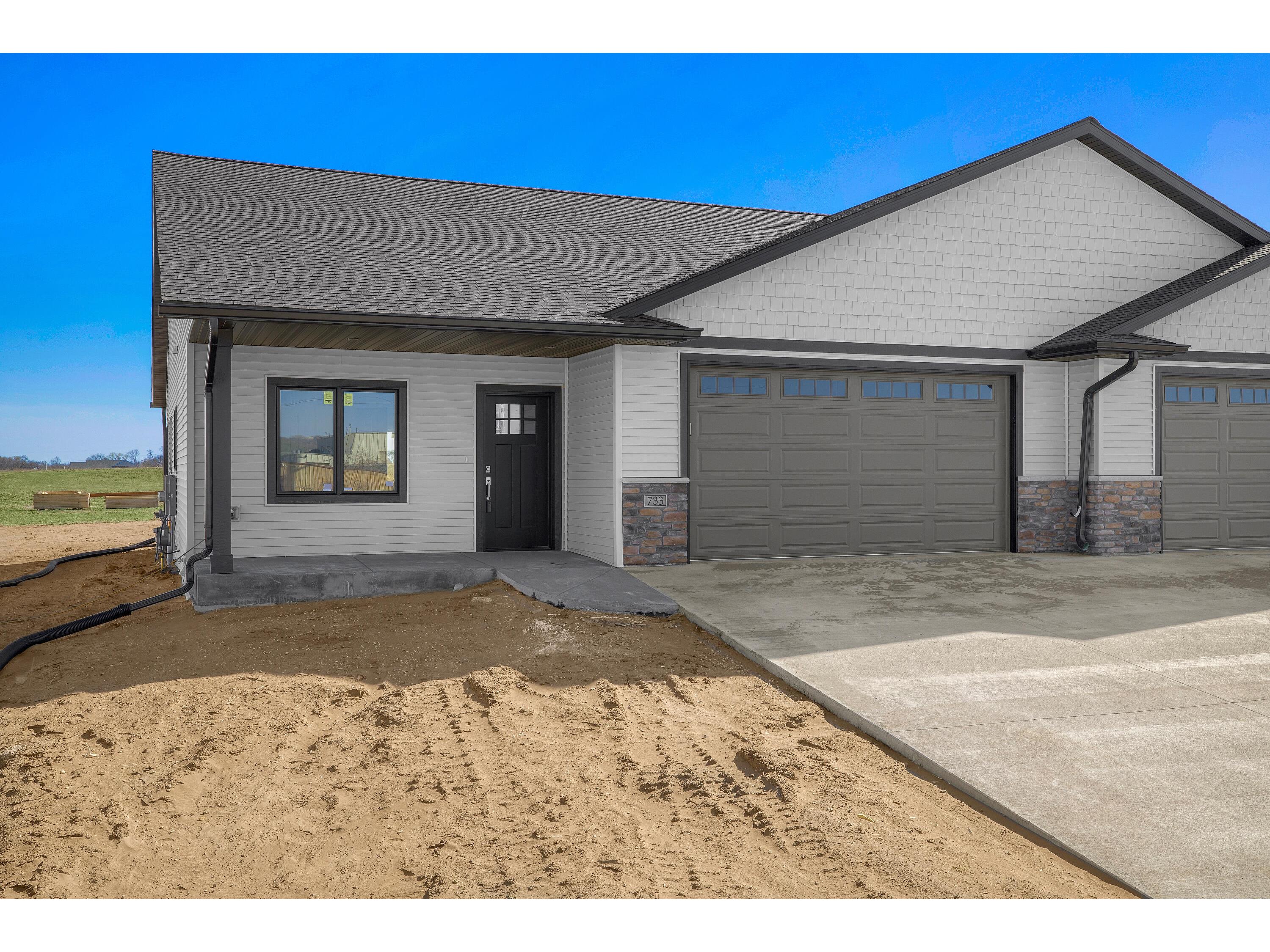 738 Crockett Holmen WI 54636 1881576 image1