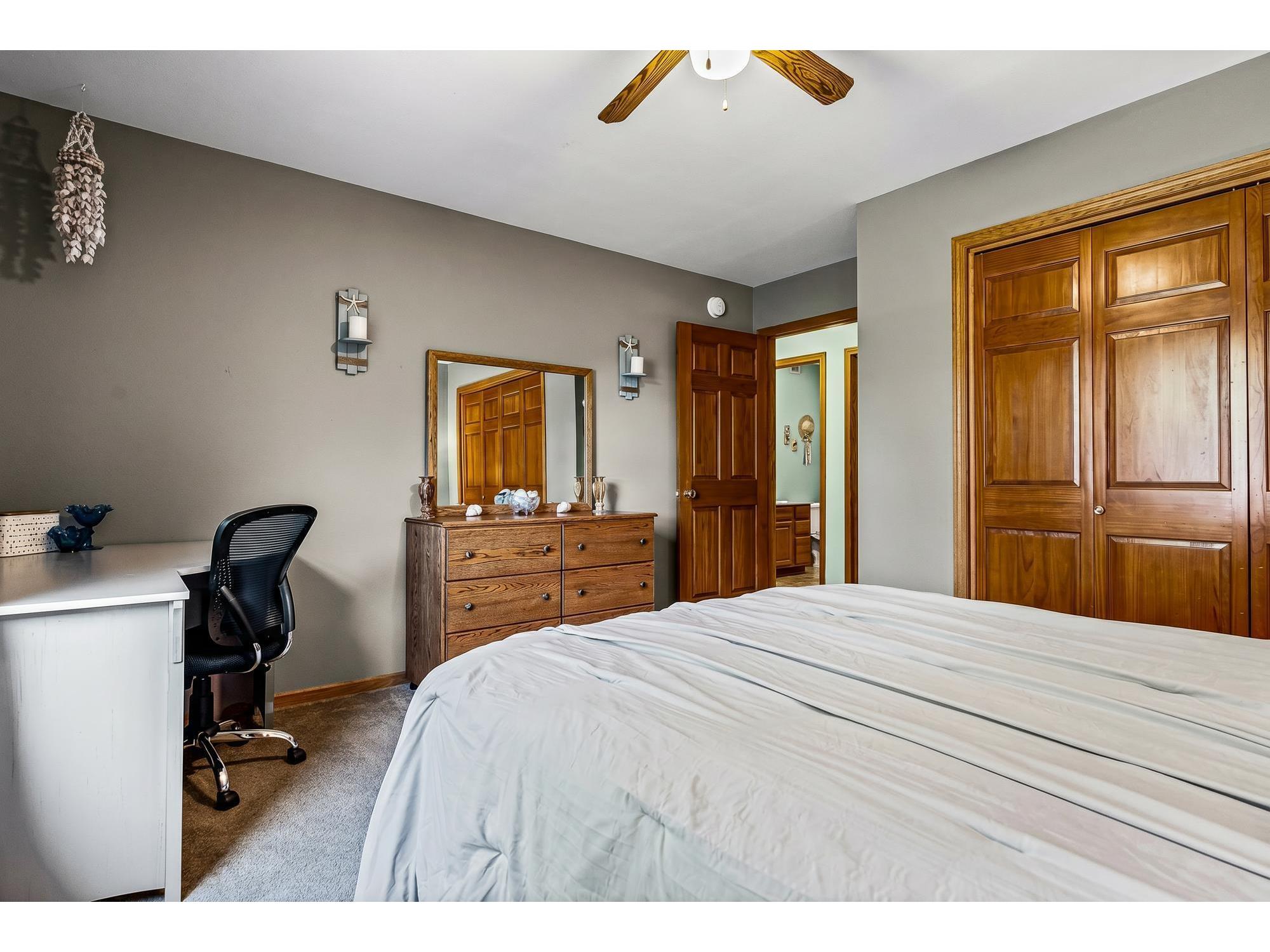 739 Shelly Onalaska WI 54650 1962732 image15