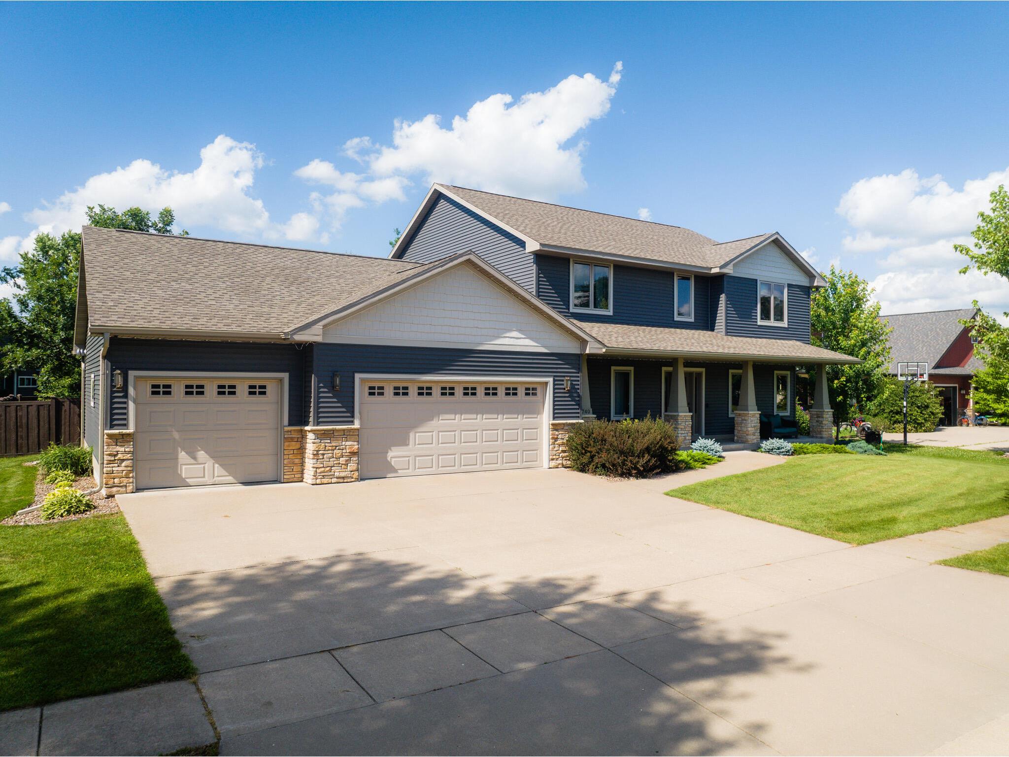 740 Lewis West Salem WI 54669 1925247 image1