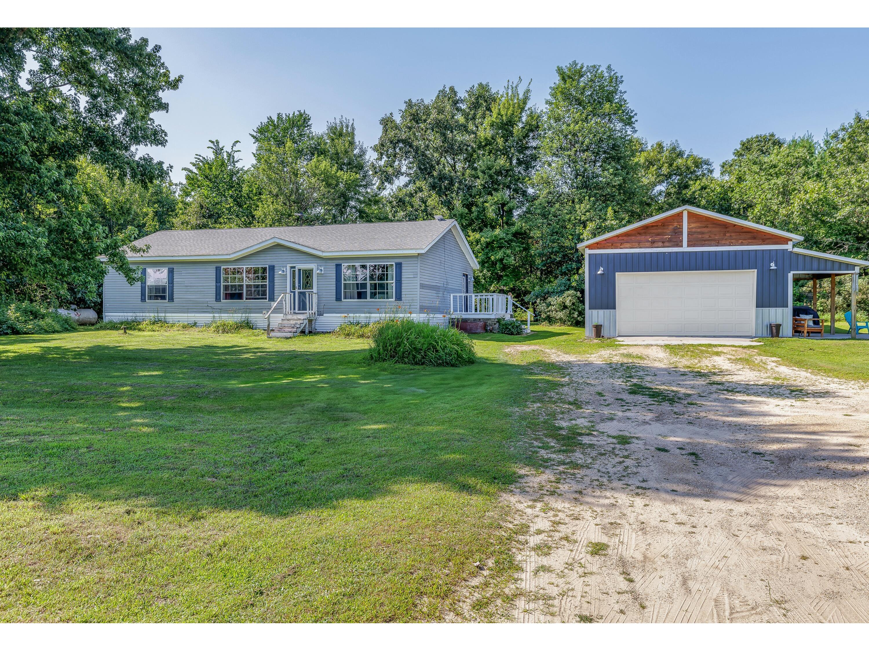 7511 County Highway I Lafayette WI 54656 1927593 image1