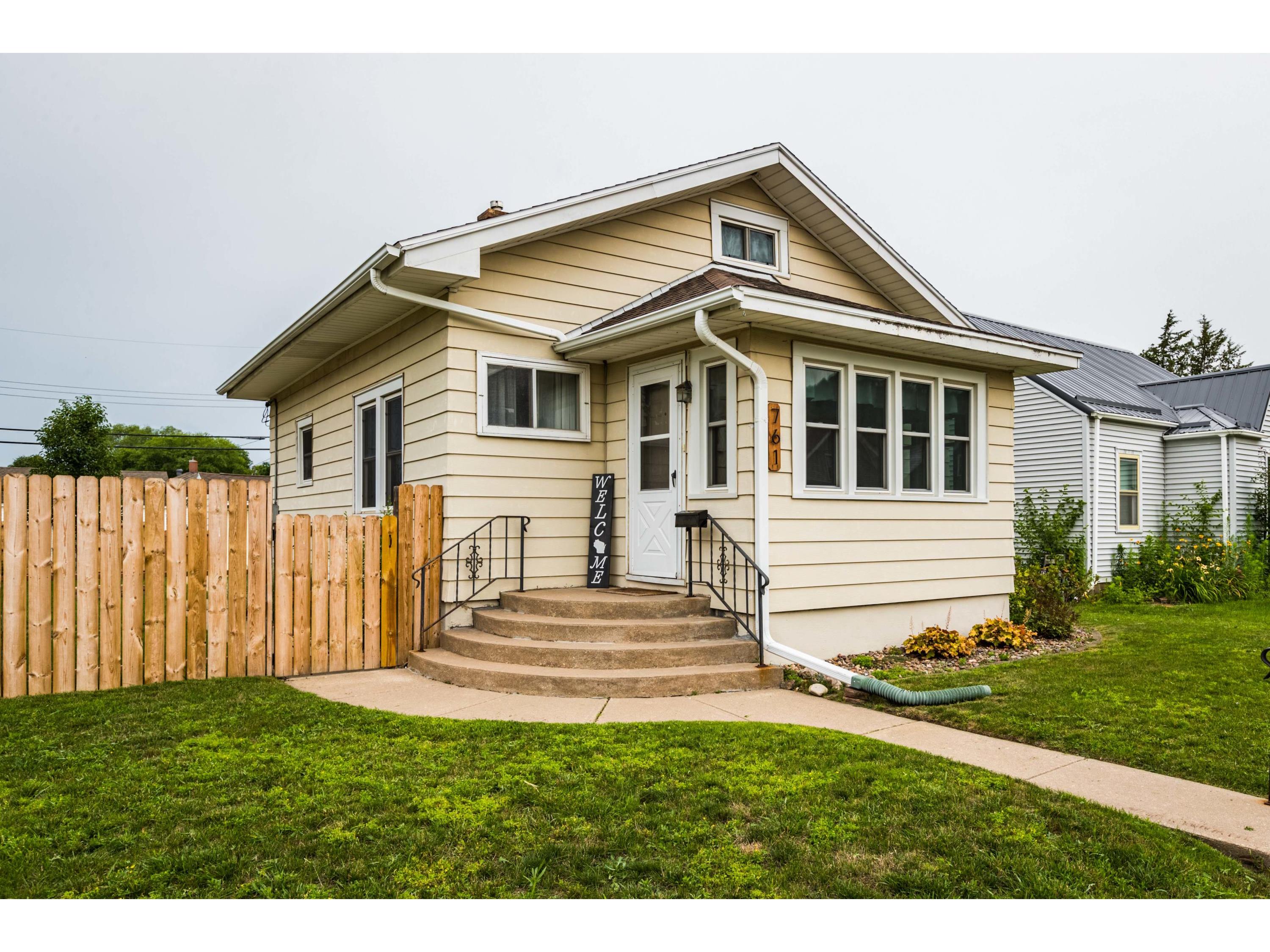 761 24th St N, La Crosse, WI 54601 MLS 1754681 Edina Realty