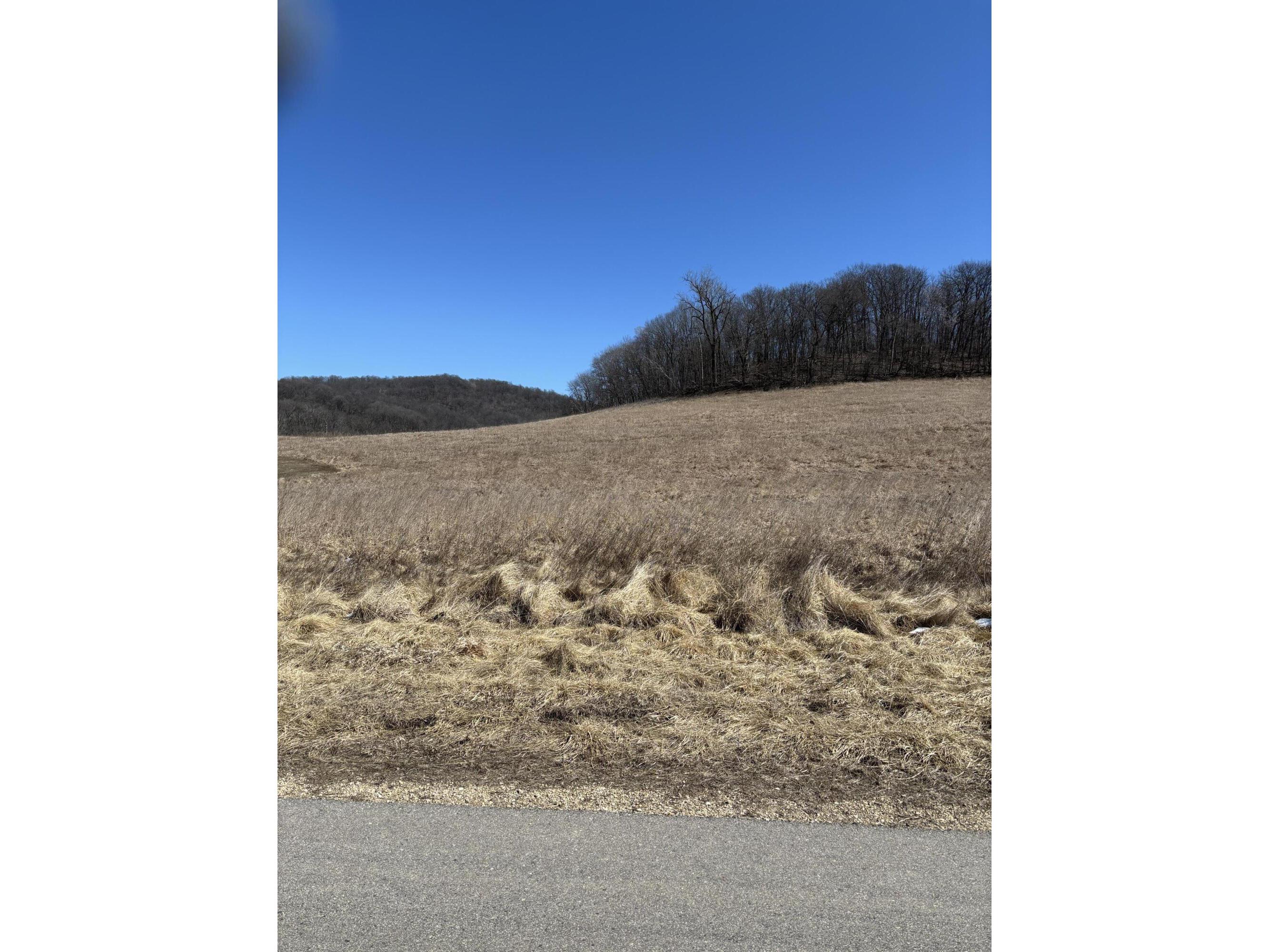 80 Wildwood Valley Onalaska WI 54650 1910406 image1