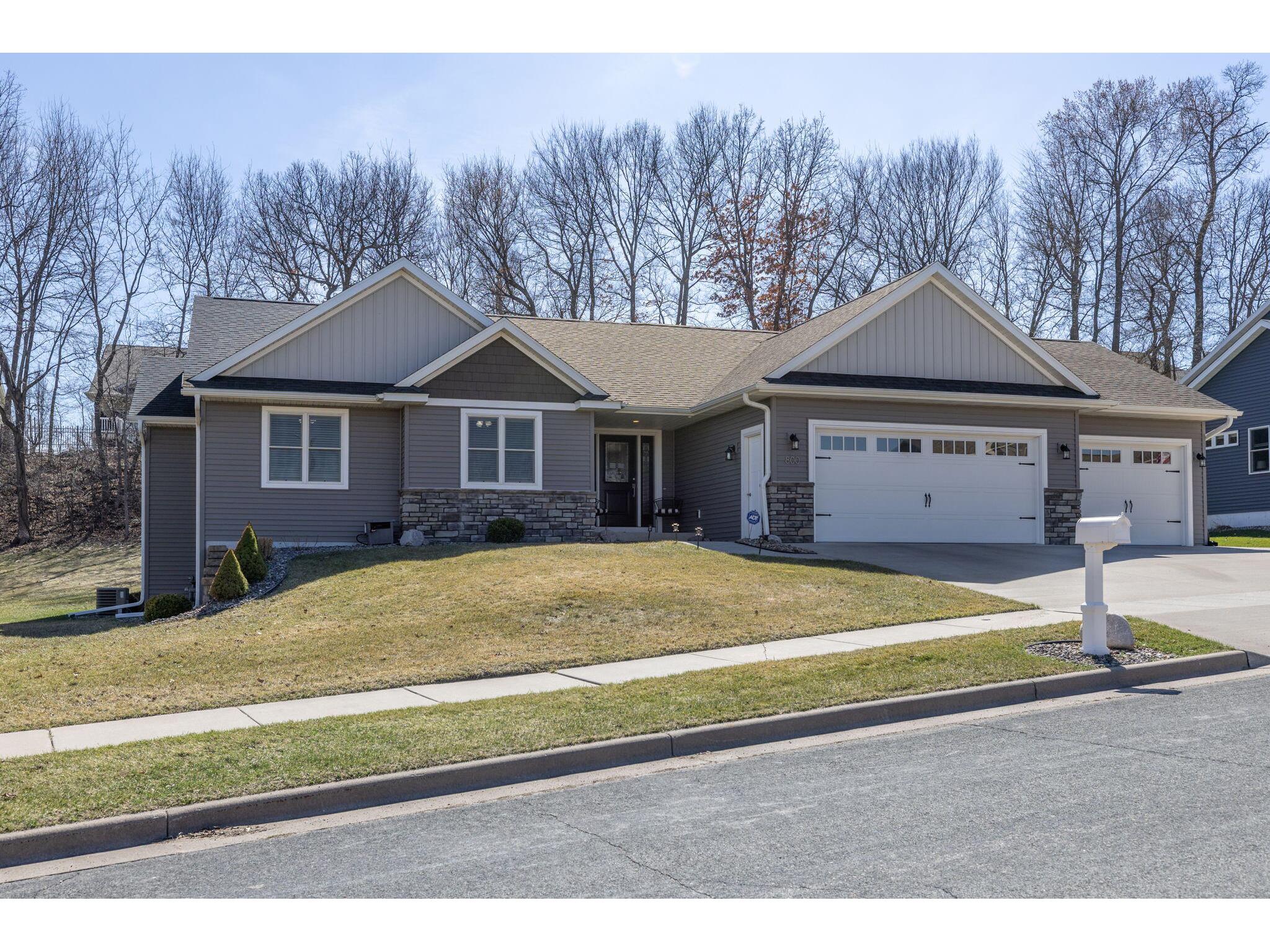 800 Knollwood Holmen WI 54636 1956473 image1
