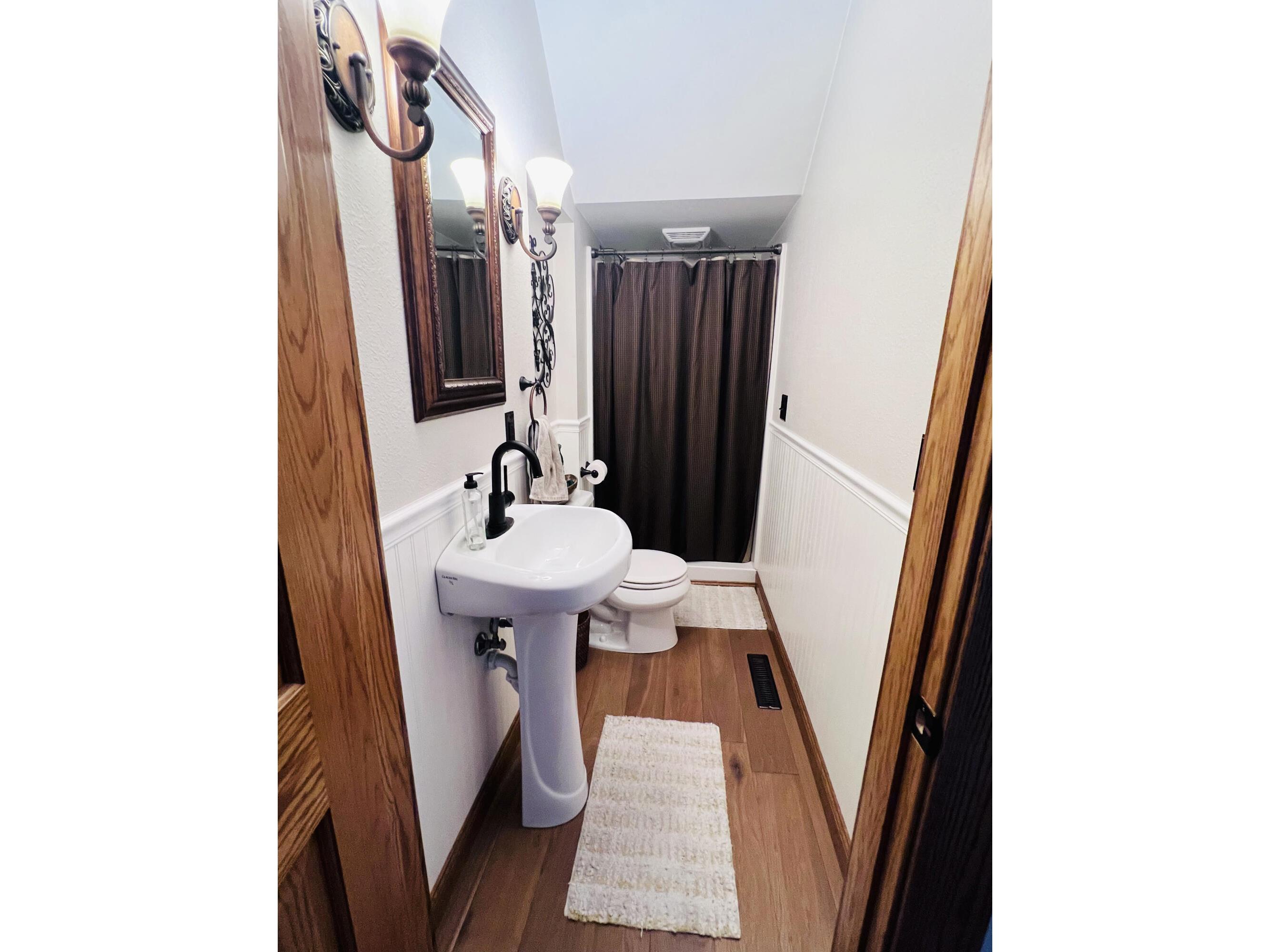 803 Pine Caledonia MN 55921 1968905 image14