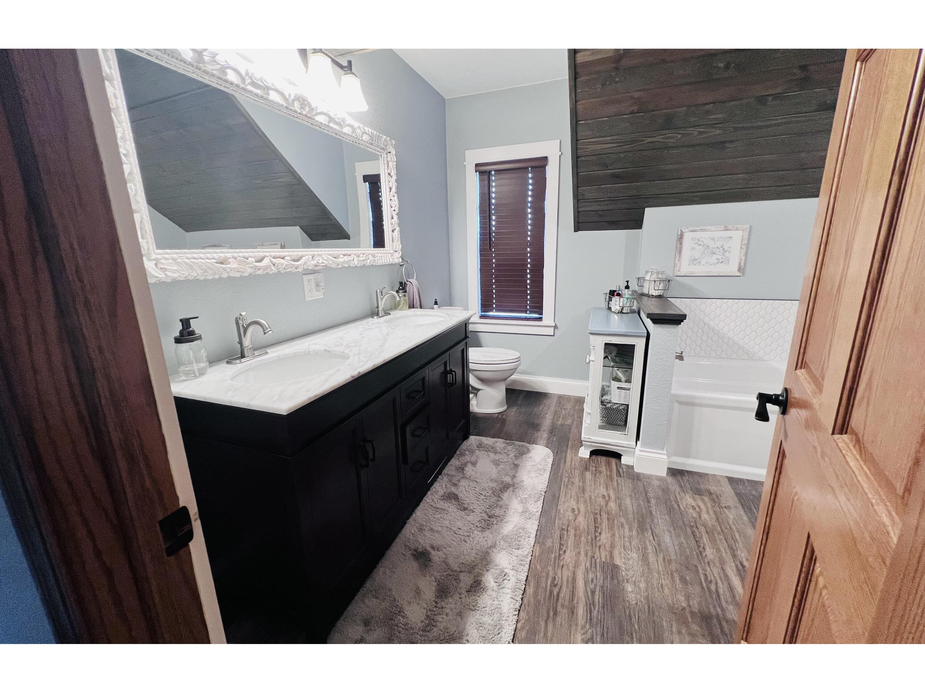 803 Pine Caledonia MN 55921 1968905 image32