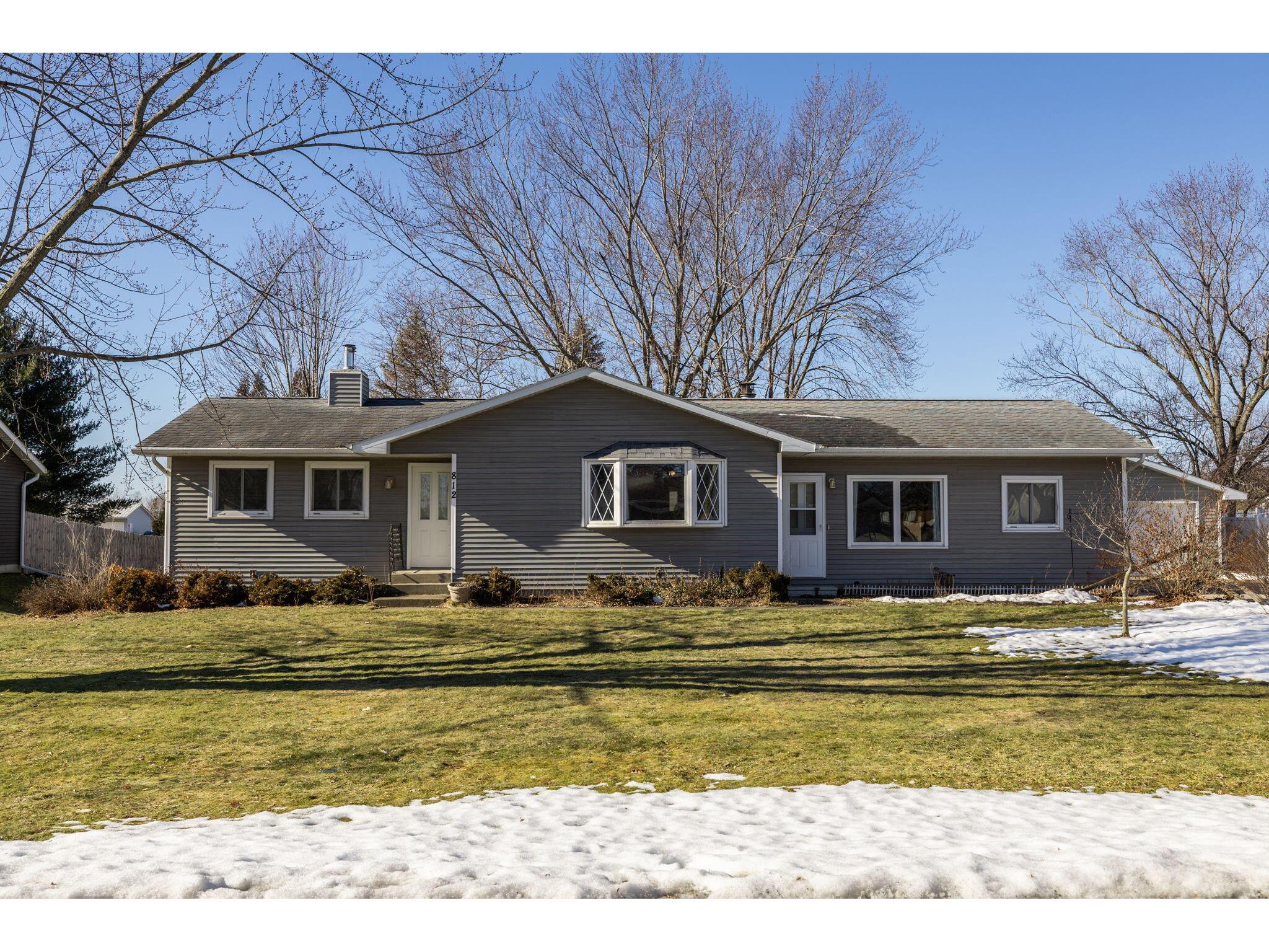 812 Pfaff Sparta WI 54656 1863514 image1