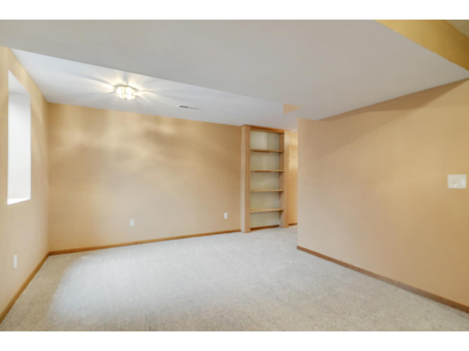 812 Silver Holmen WI 54636 1958161 image28