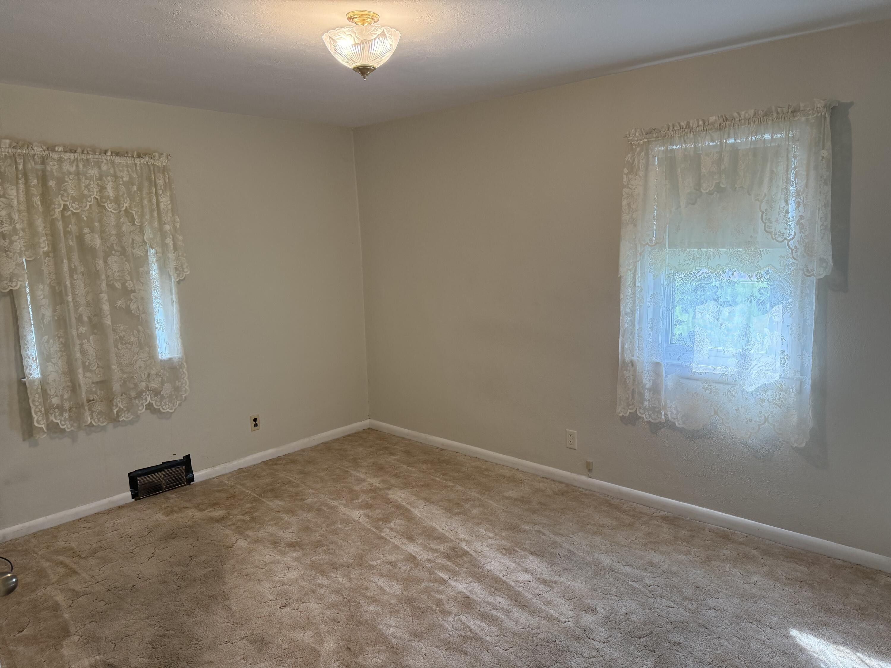 813 Hickory St Mauston WI 53948 1936366 image6