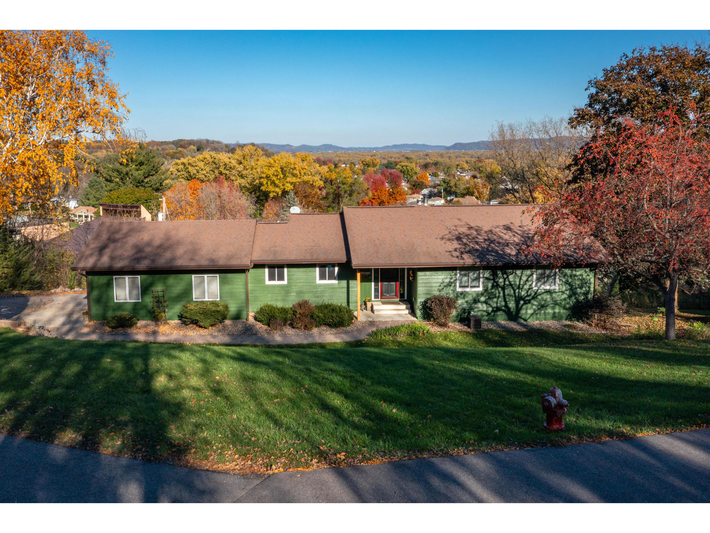 813 Stoney Point La Crescent MN 55947 1942187 image1