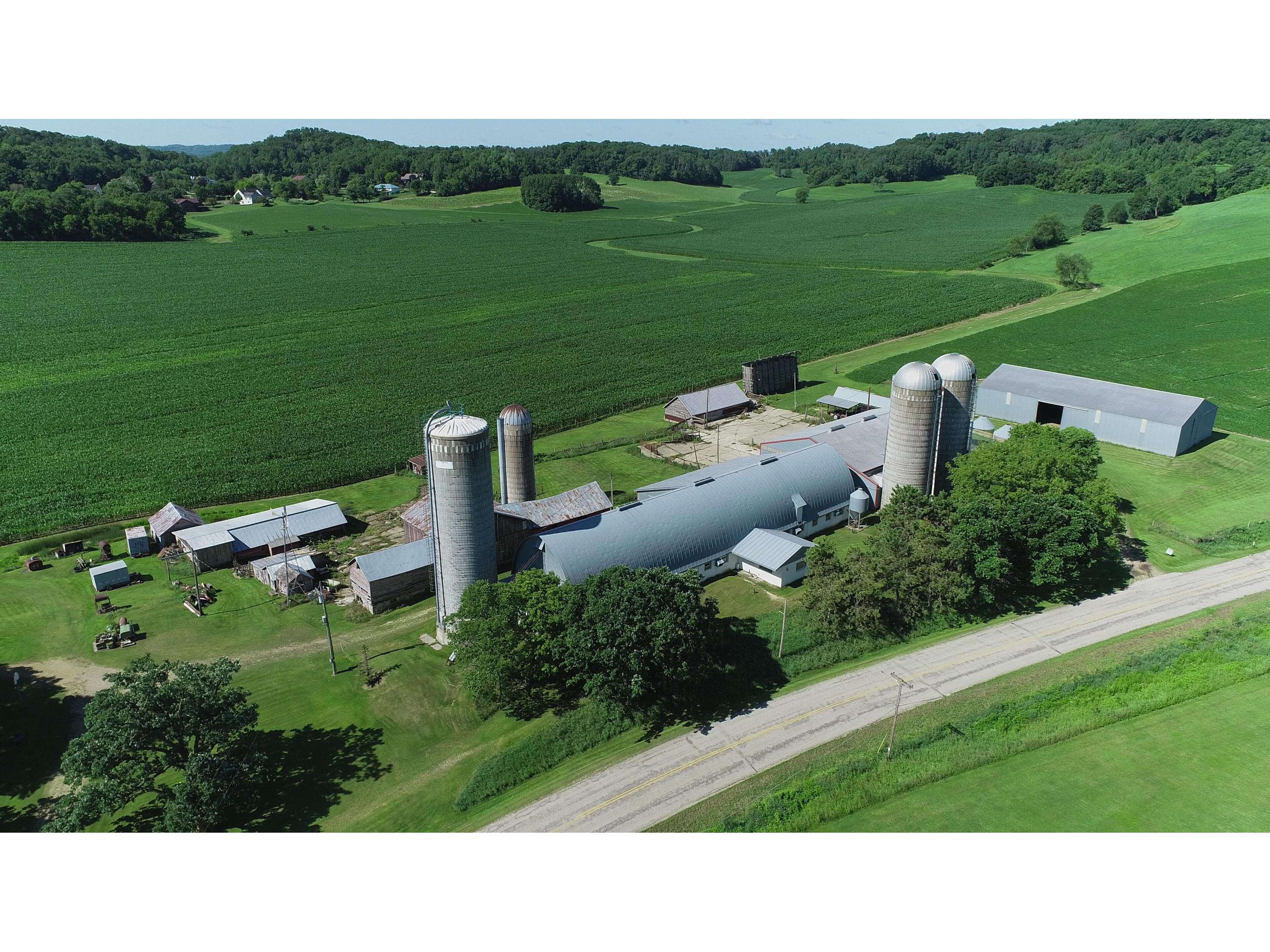 8167 County Highway BC Sparta WI 54656 1651893 image1