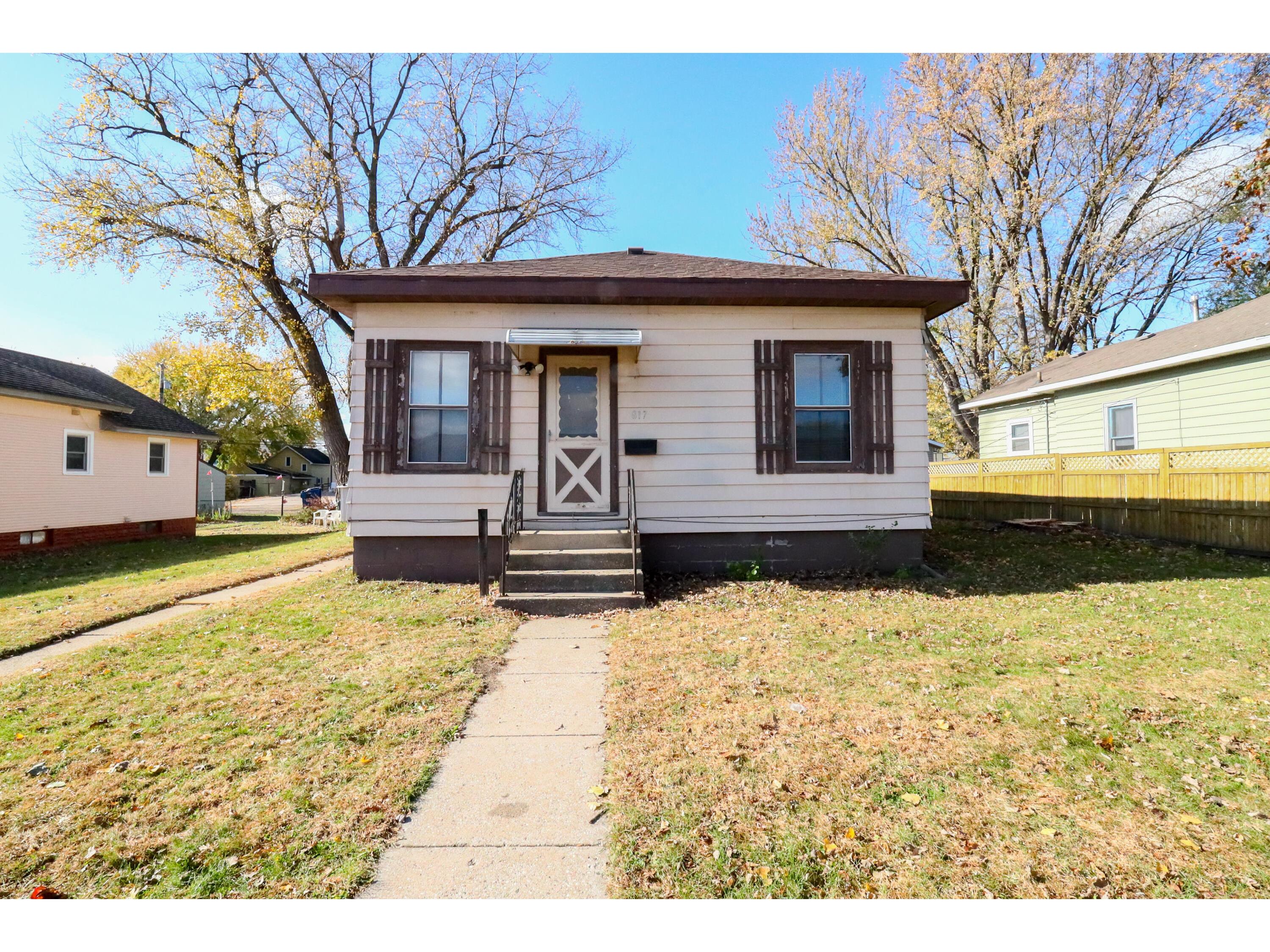 817 George La Crosse WI 54603 1898414 image1