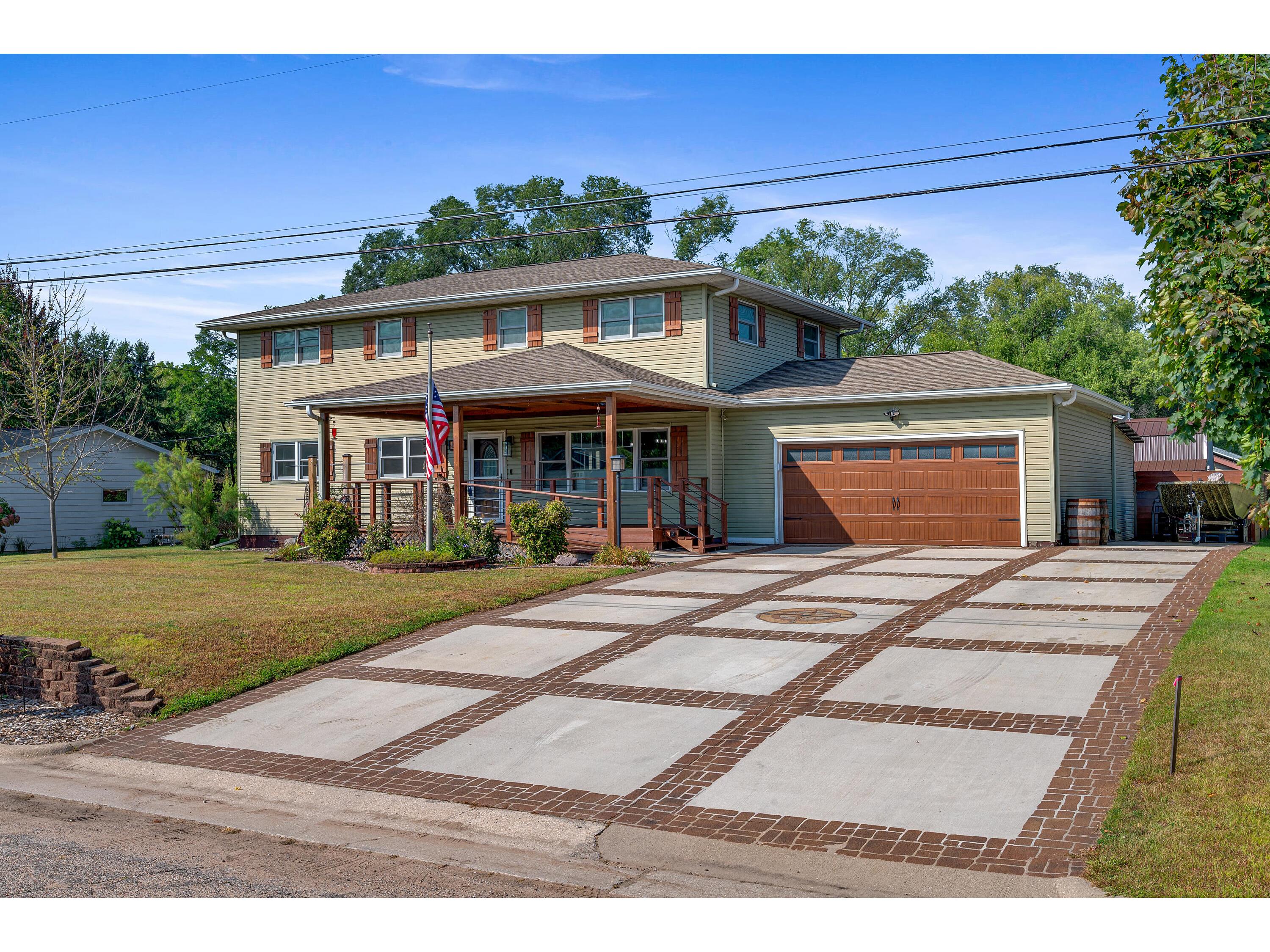 823 Breezy Point Campbell WI 54603 1935550 image1