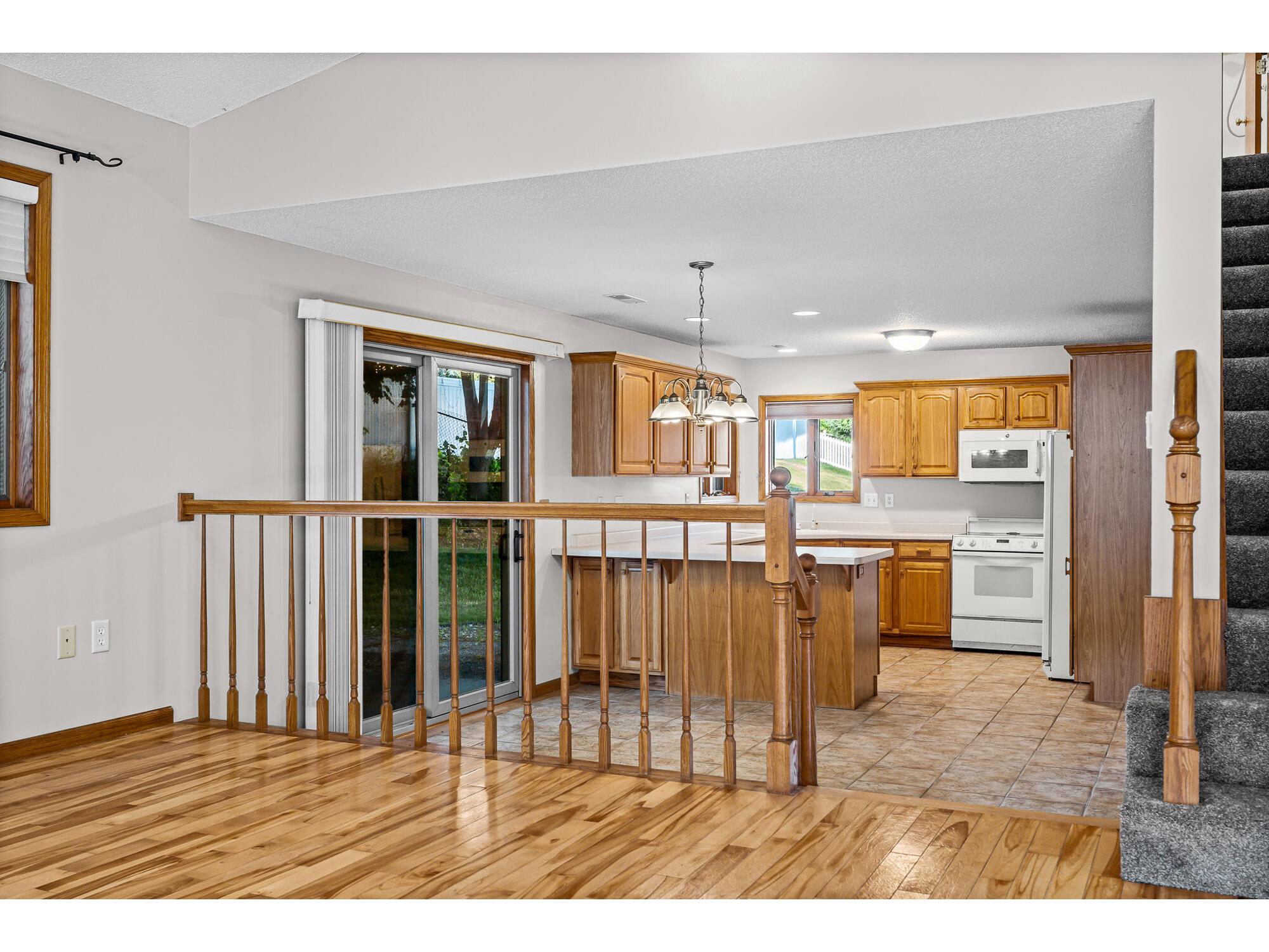 823 Windhill Onalaska WI 54650 1964650 image10