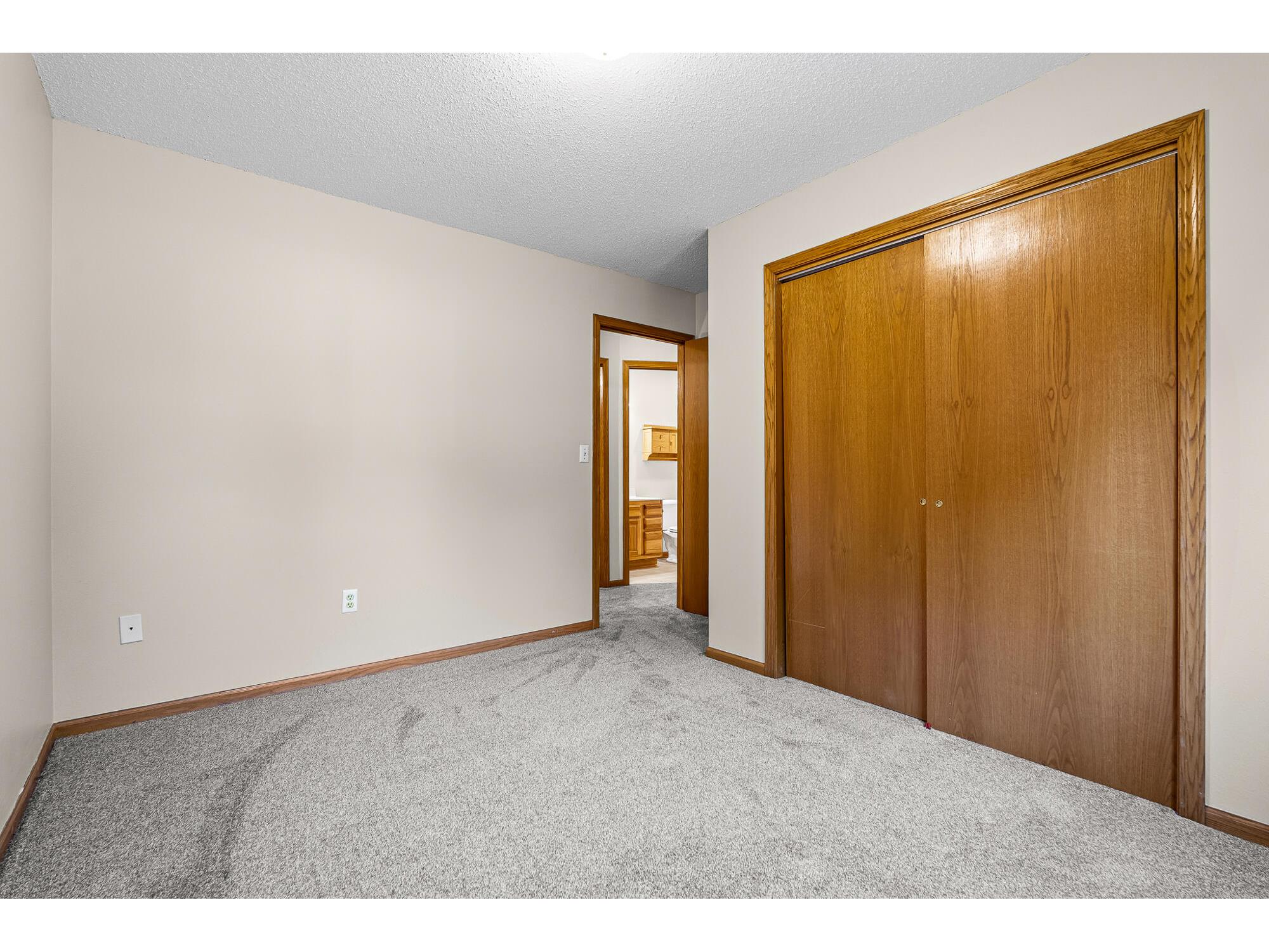 823 Windhill Onalaska WI 54650 1964650 image17