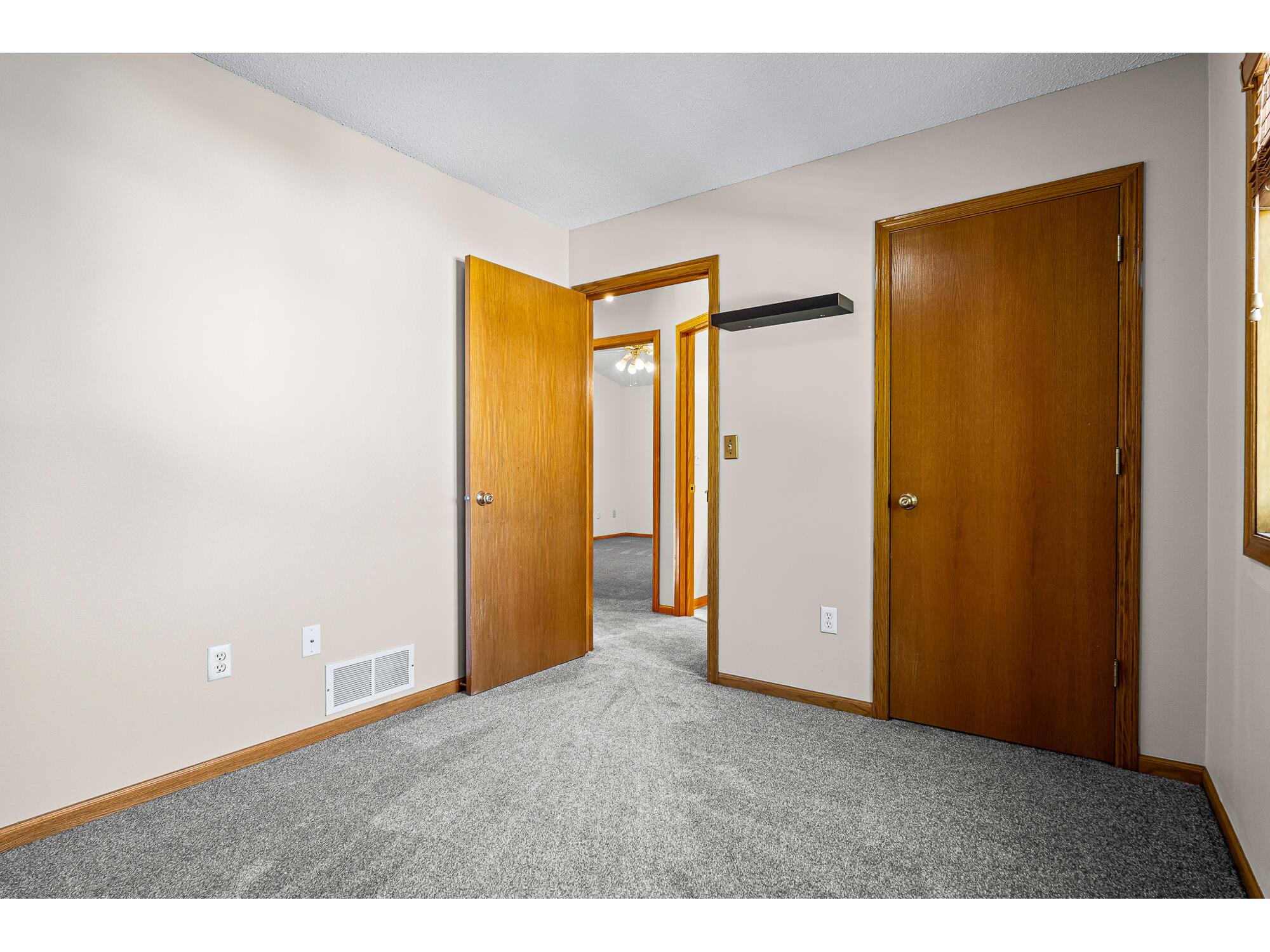 823 Windhill Onalaska WI 54650 1964650 image18