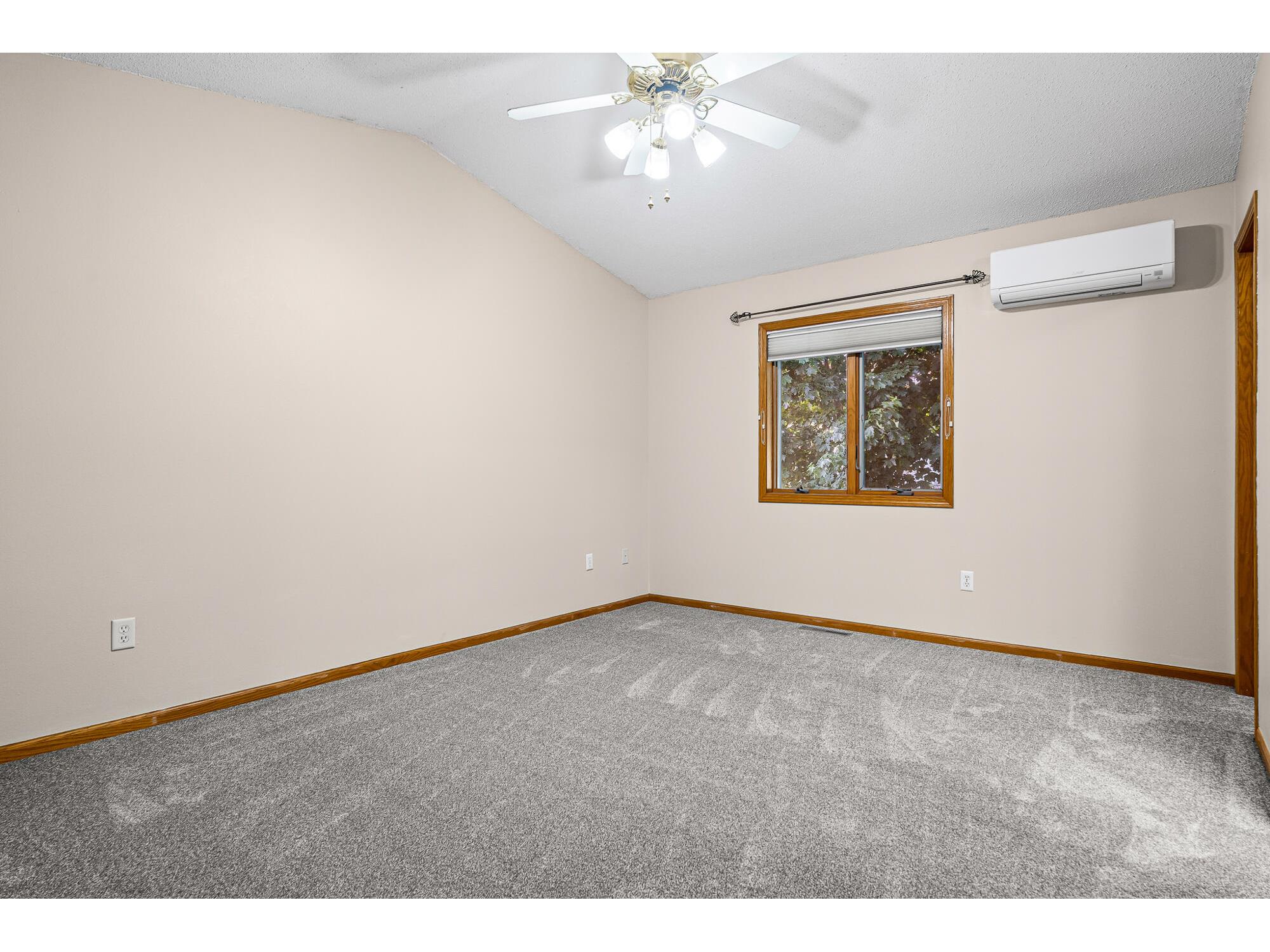 823 Windhill Onalaska WI 54650 1964650 image19