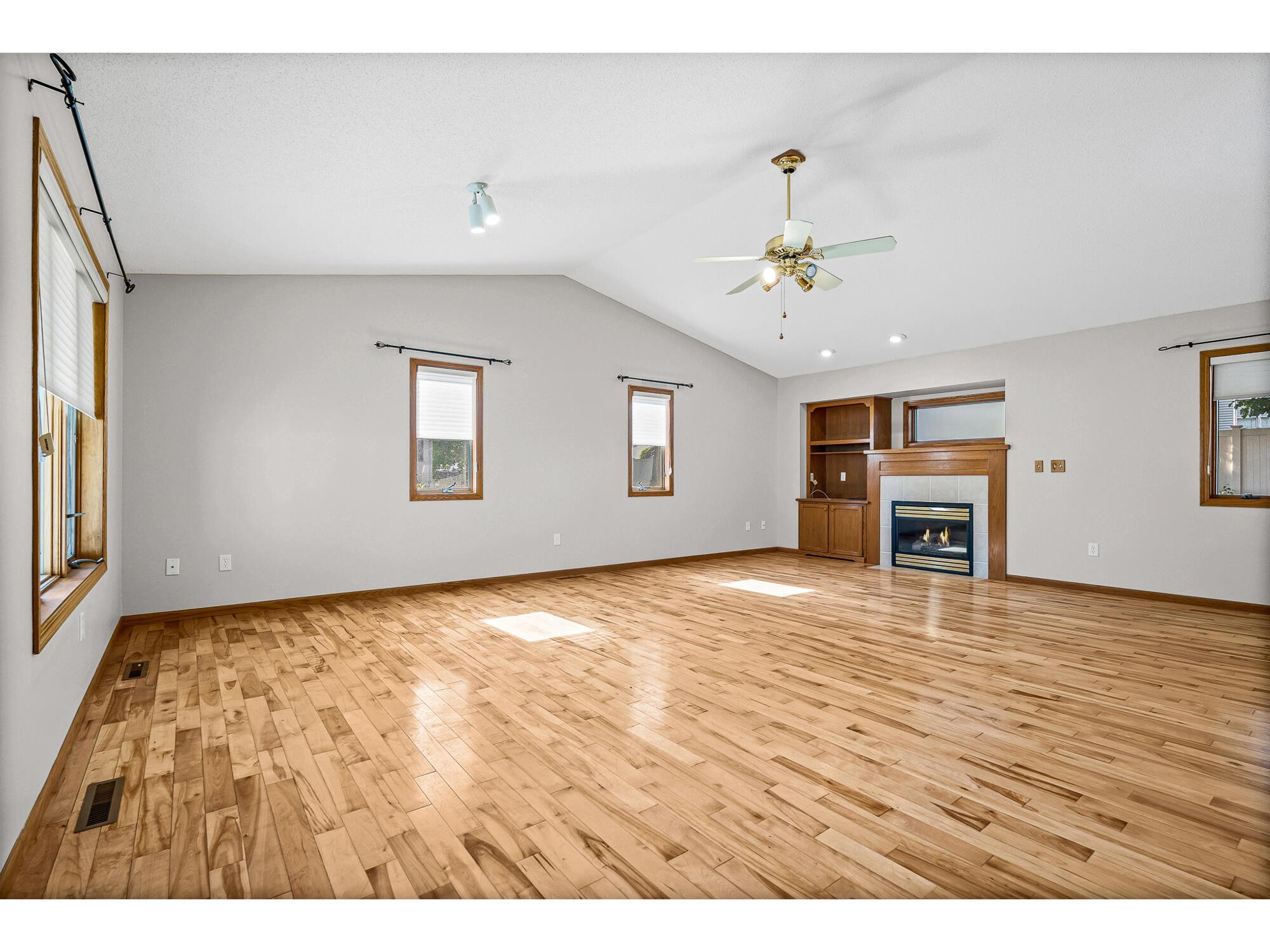 823 Windhill Onalaska WI 54650 1964650 image6