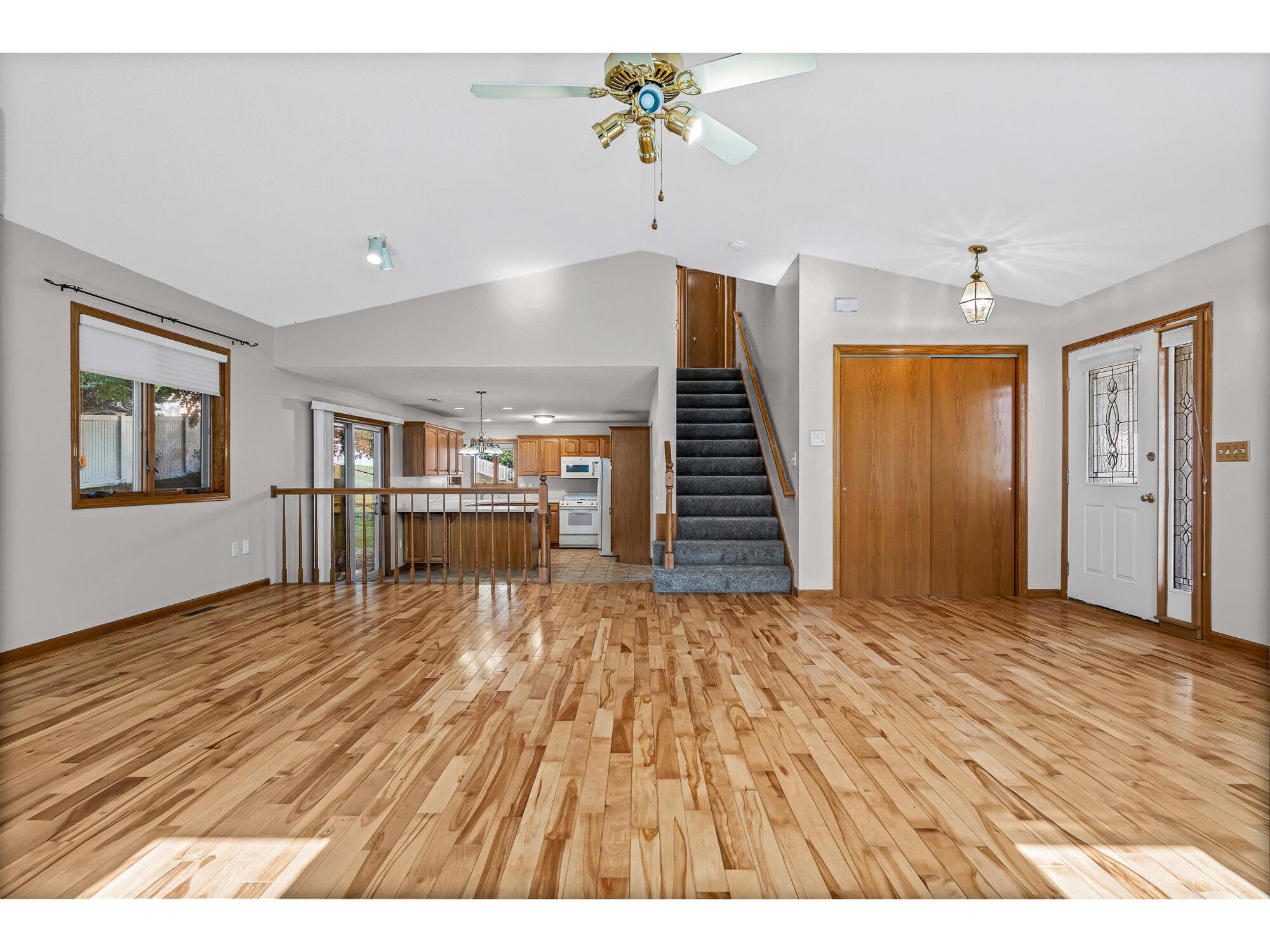 823 Windhill Onalaska WI 54650 1964650 image9