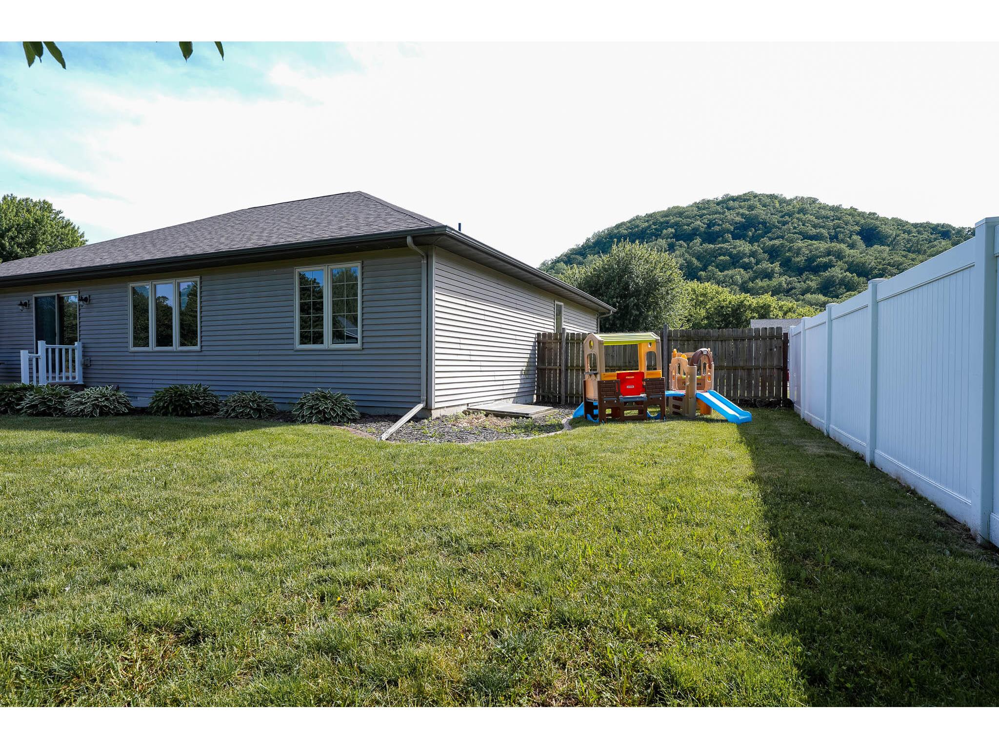8230 6th Goodview MN 55959 1964852 image4