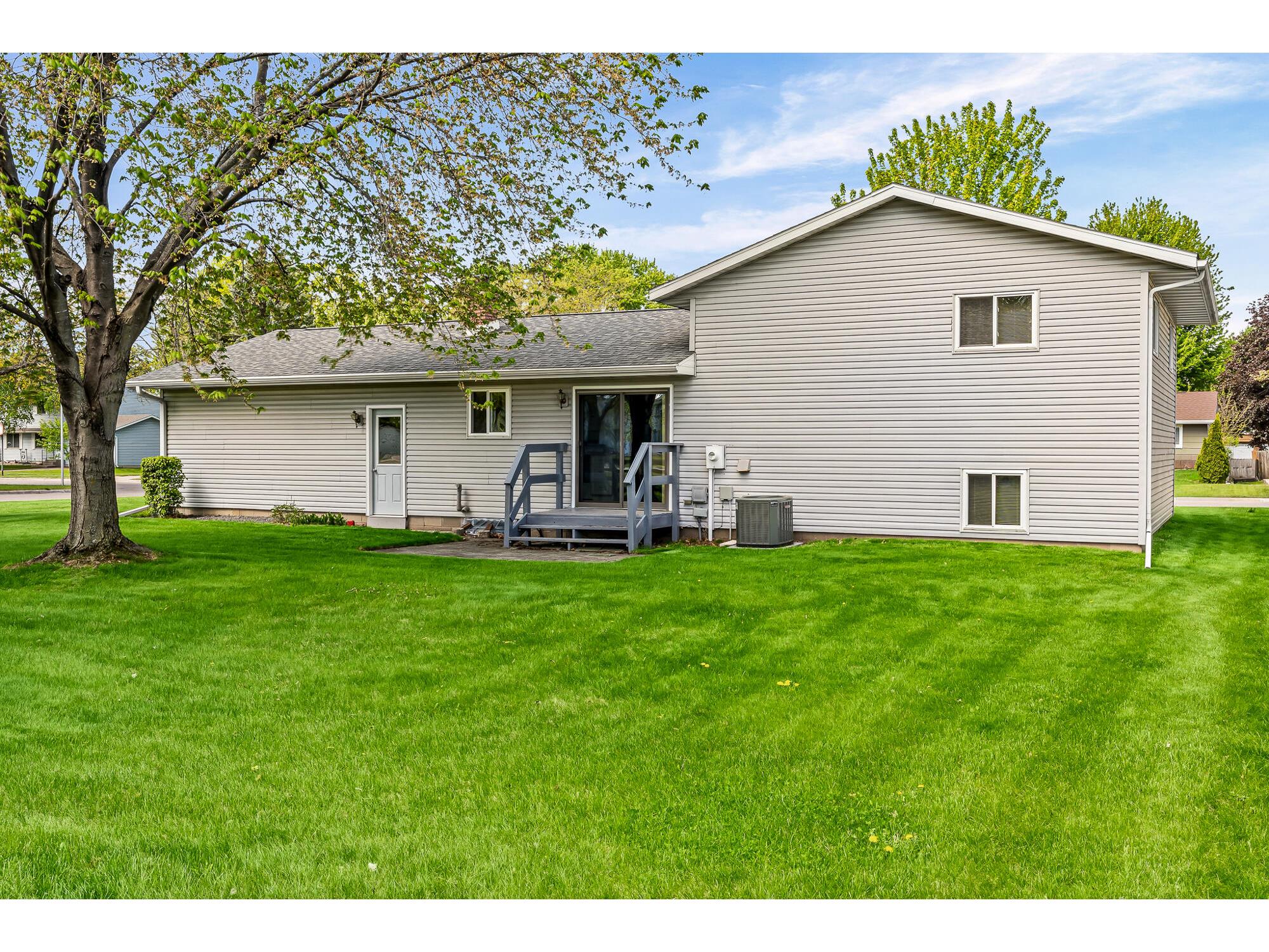 825 Valley Onalaska WI 54650 1962966 image28