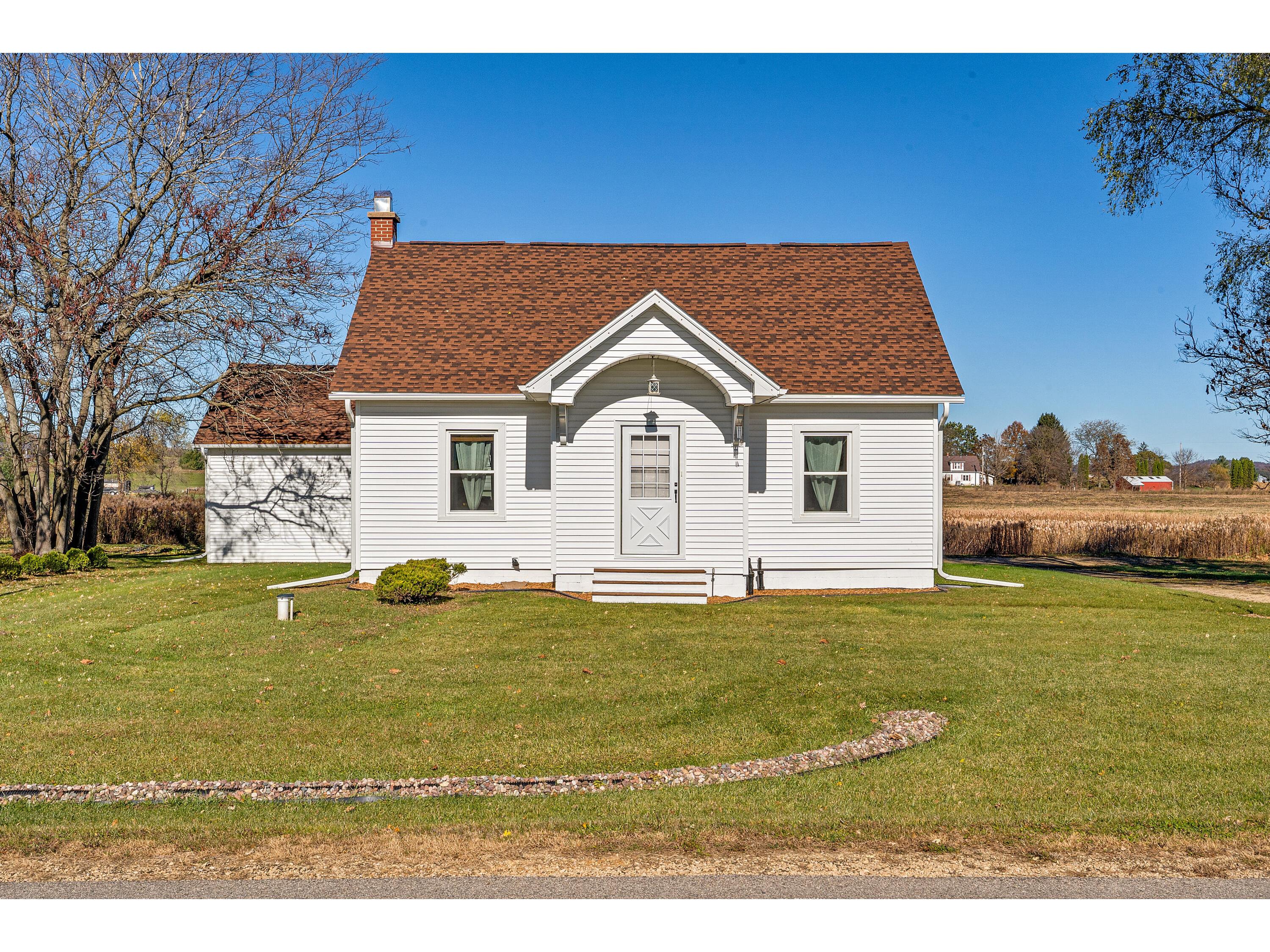 8256 County Highway BC Sparta WI 54656 1941905 image1