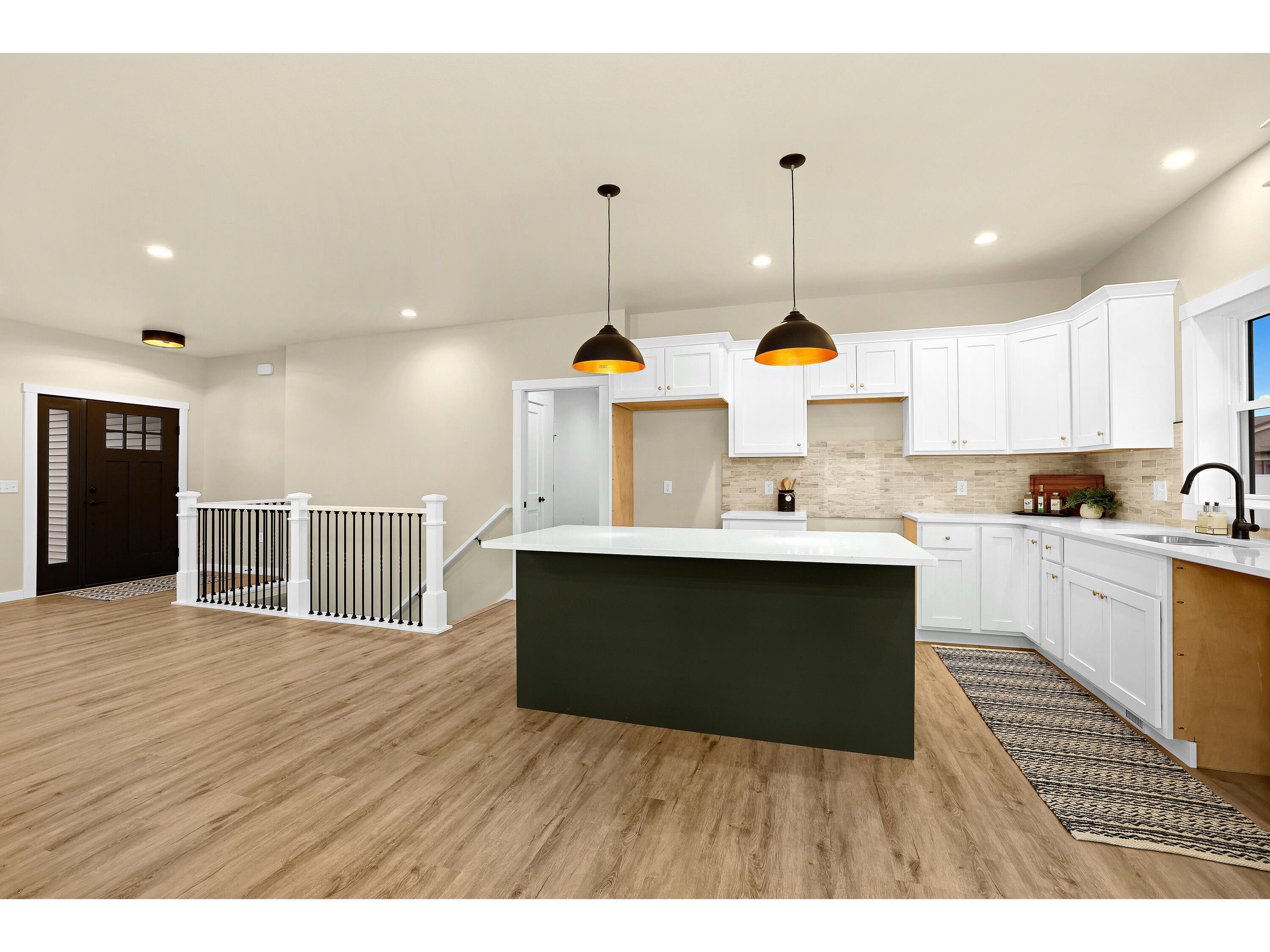 826 Clark Holmen WI 54636 1944837 image4