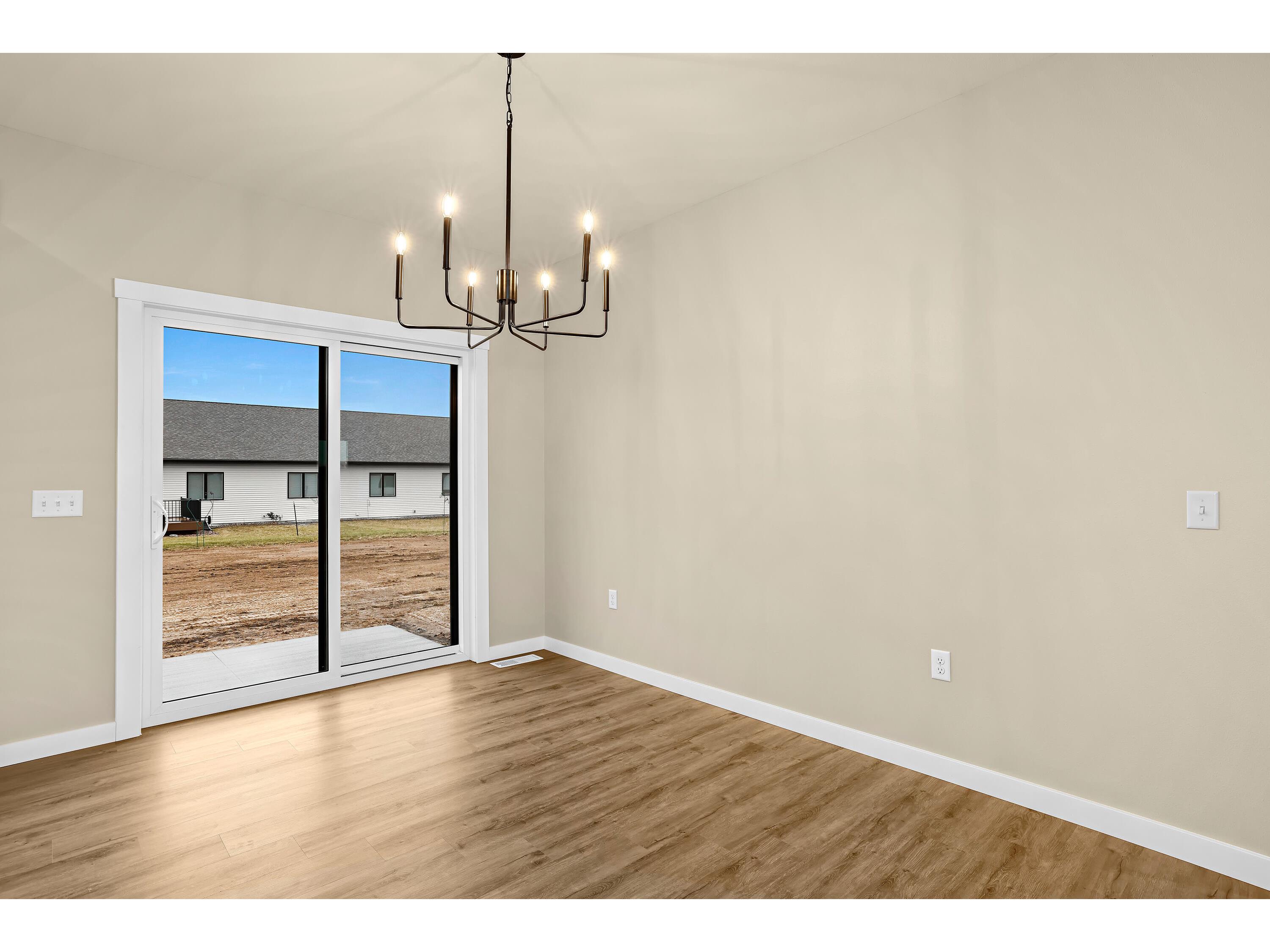 826 Clark Holmen WI 54636 1944837 image6