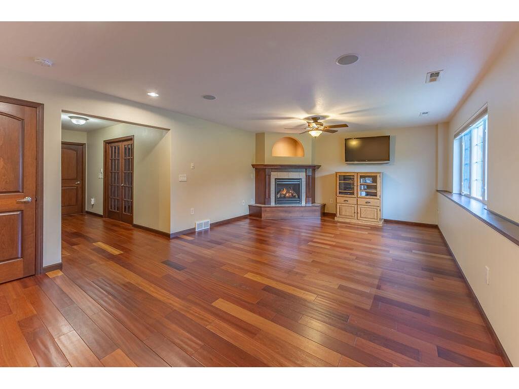 827 Barson #23 Onalaska WI 54650 1962895 image33