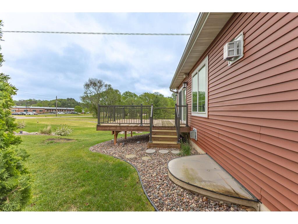 827 Barson #23 Onalaska WI 54650 1962895 image47