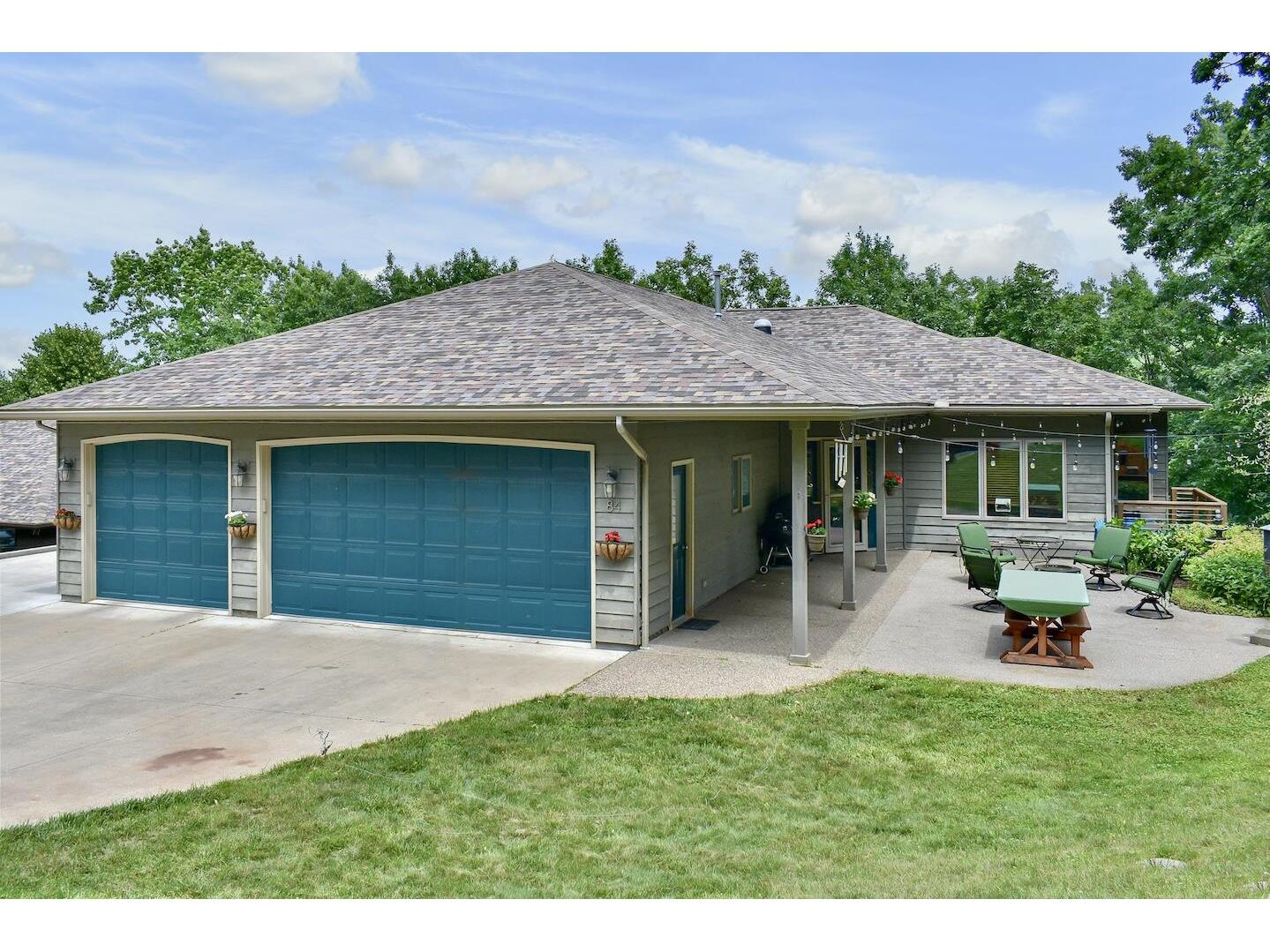 84 Lyngholm Winona MN 55987 1882031 image1