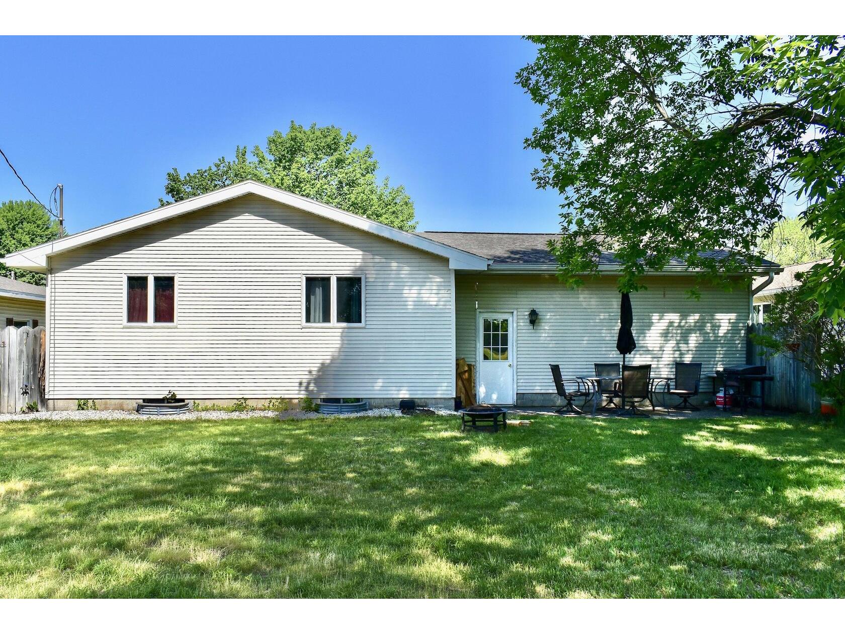 840 52nd Goodview MN 55987 1965623 image25