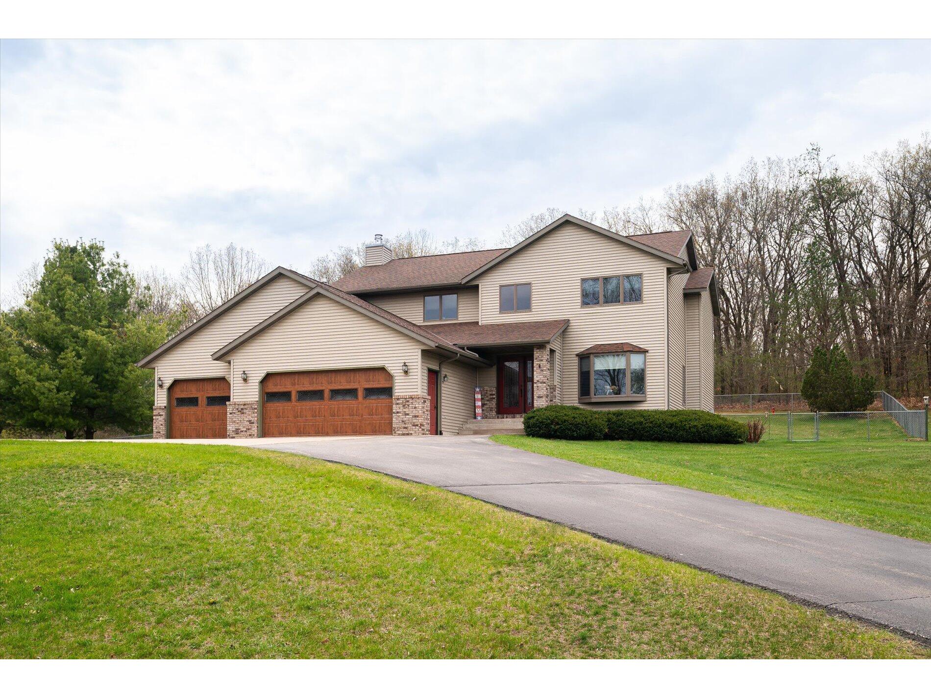 8416 Idyllview Sparta WI 54656 1873435 image1