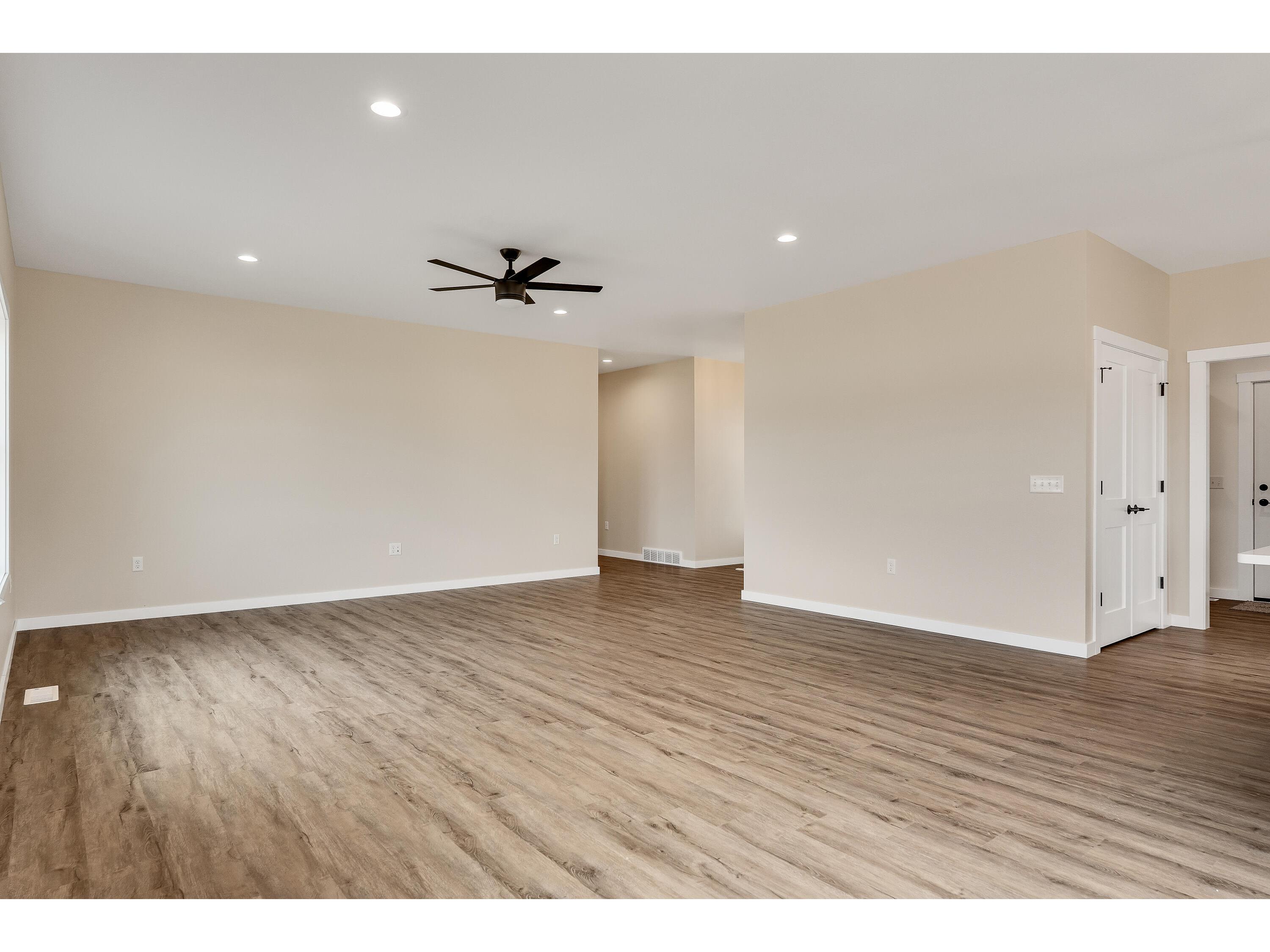 845 Crockett Holmen WI 54636 1934572 image12