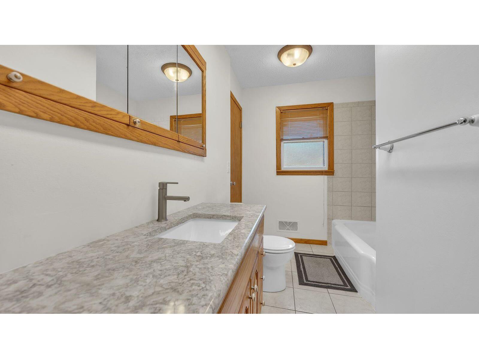 85 S Reserve Fond Du Lac WI 54935 1964010 image8