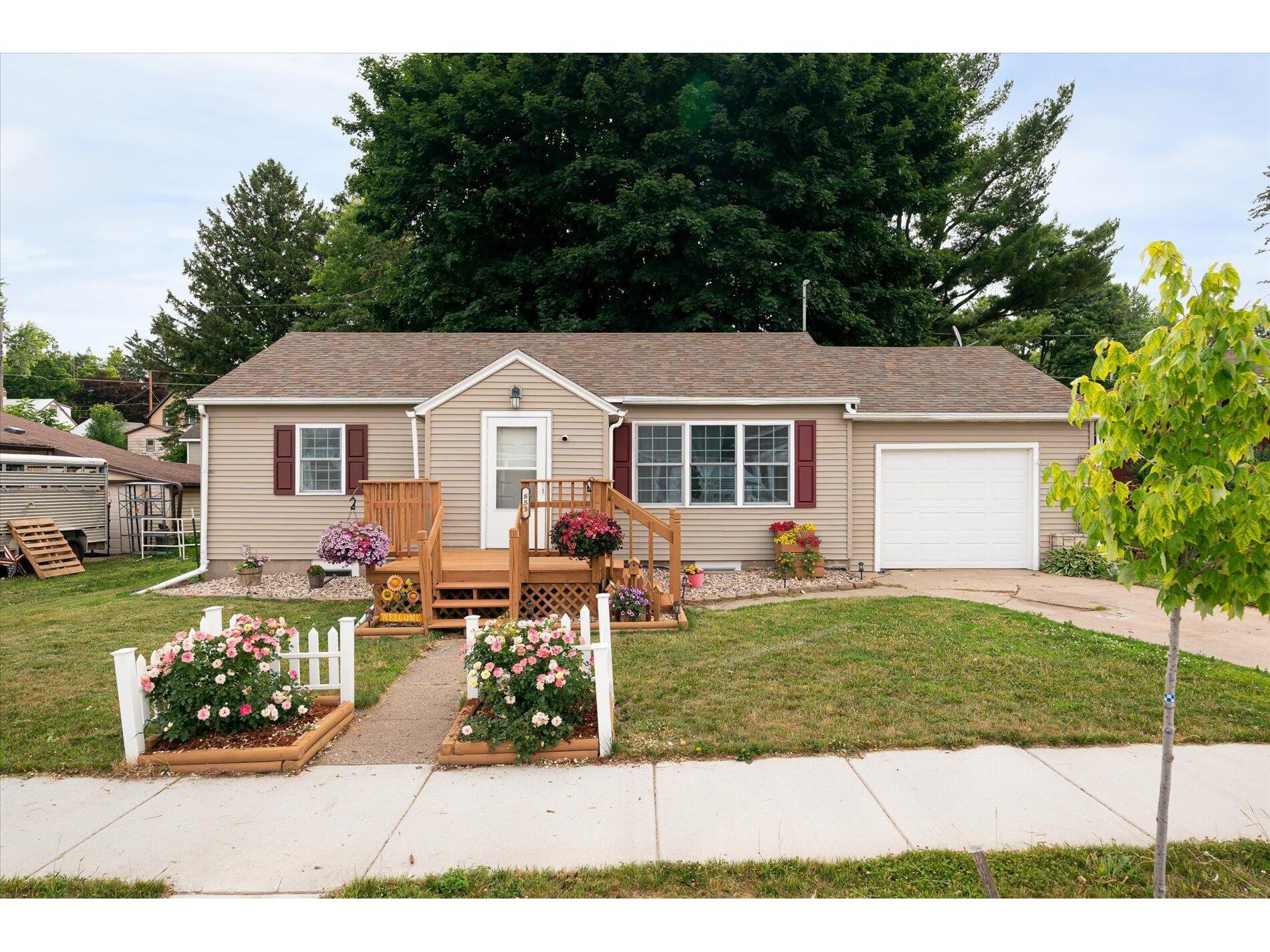 853 S Rusk Viroqua WI 54665 1842527 image1