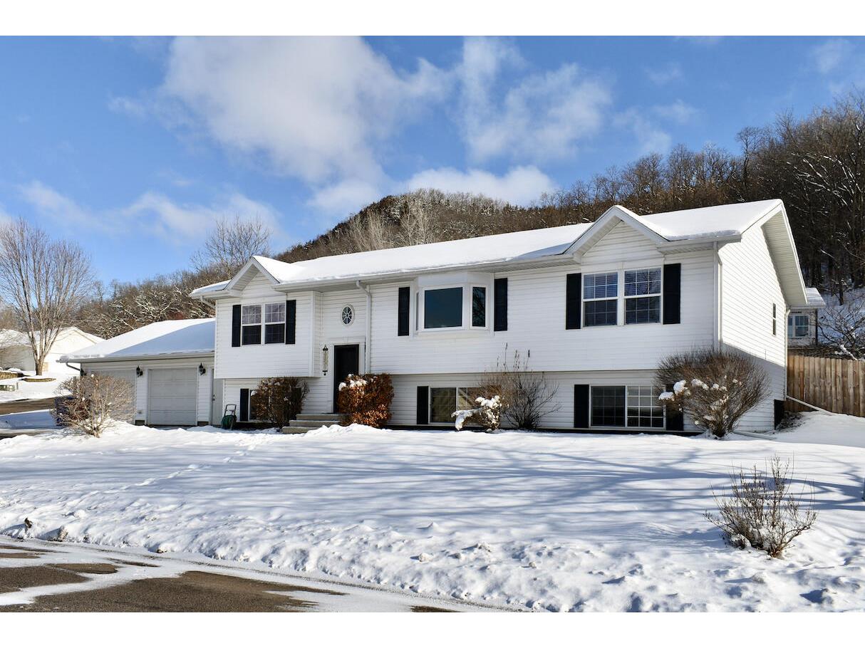 8850 Rollin Sunset Stockton MN 55987 1827119 image1