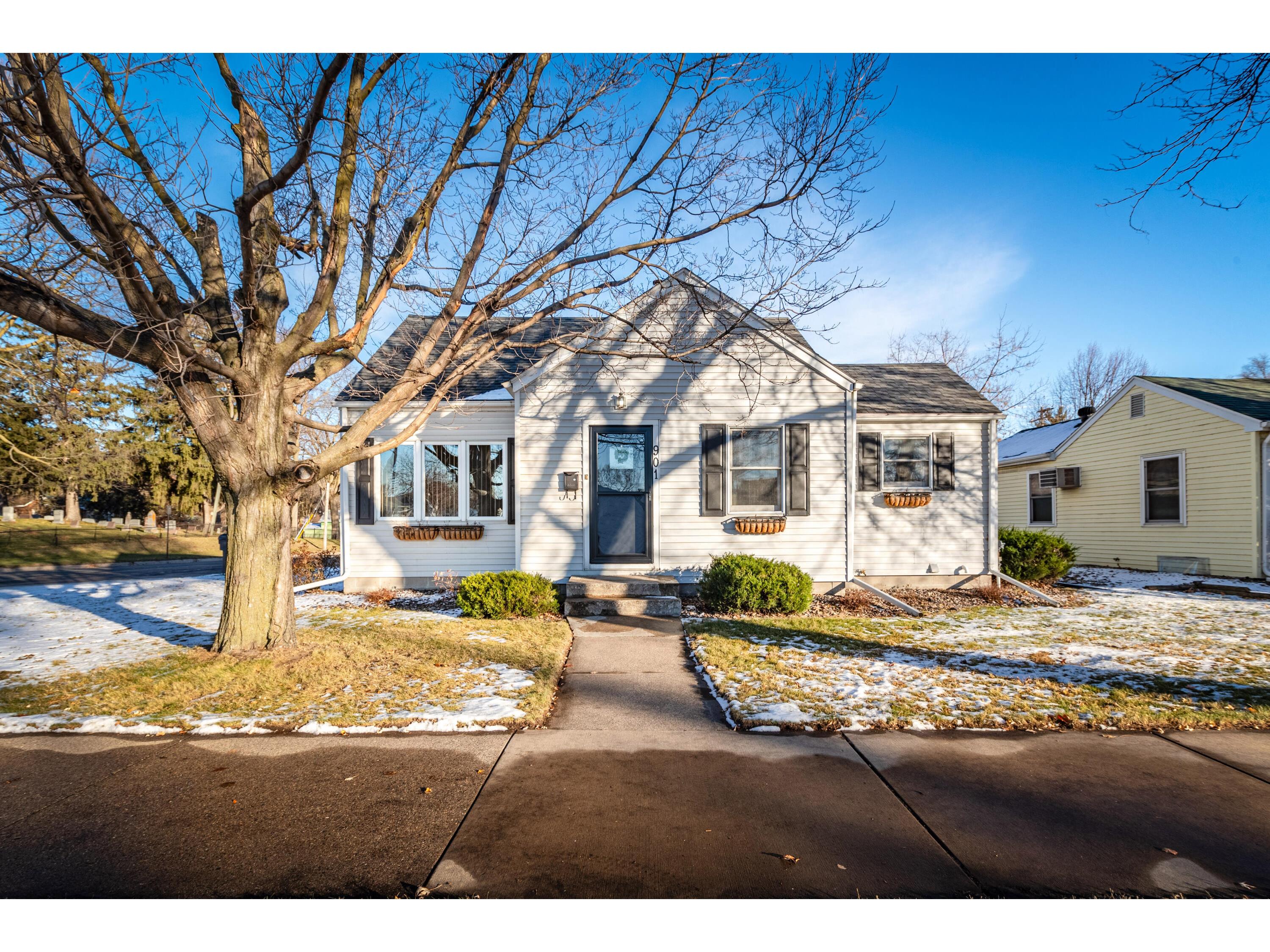 901 Losey La Crosse WI 54601 1858889 image1