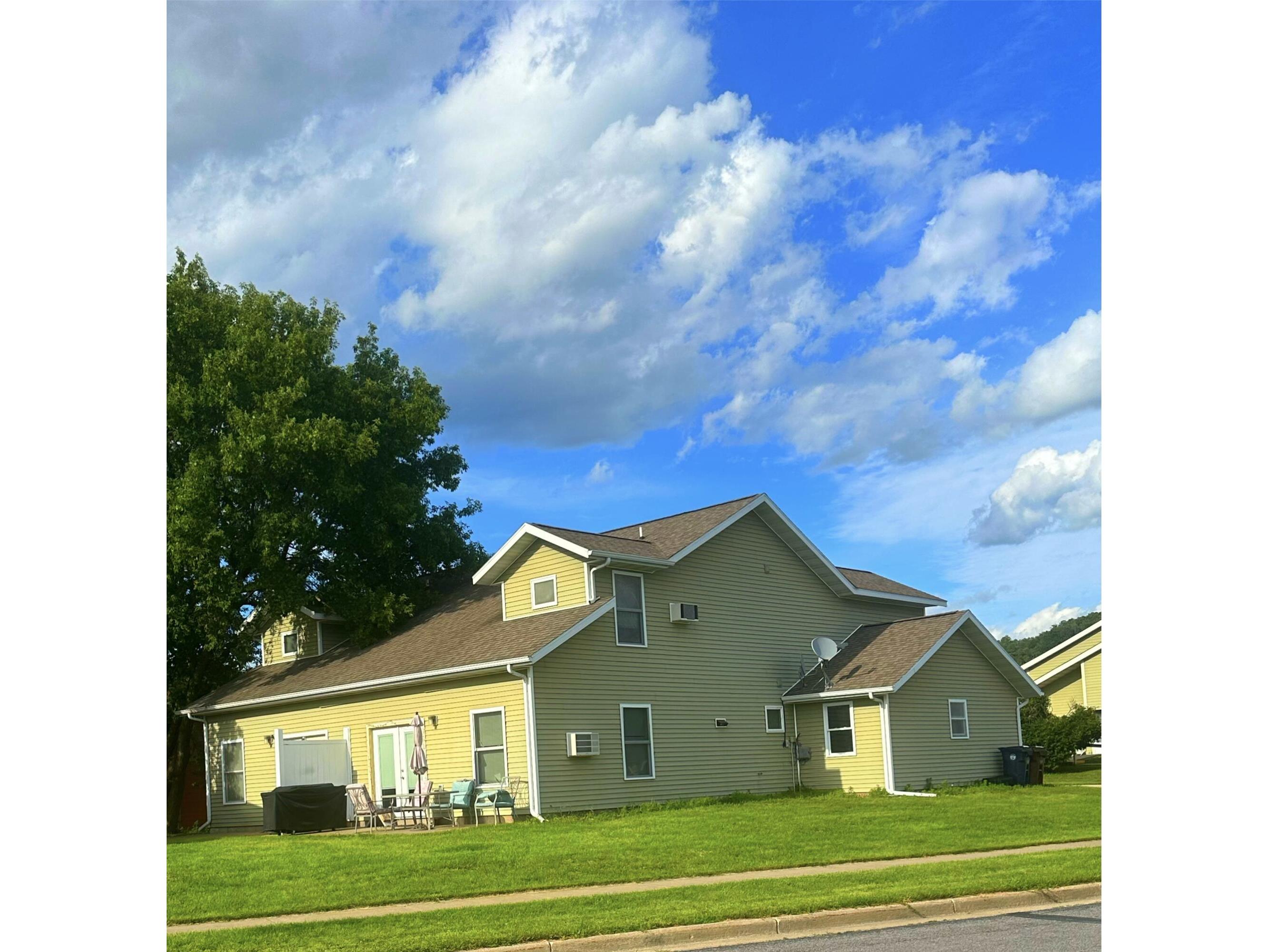 903 8th Onalaska WI 54650 1881849 image1