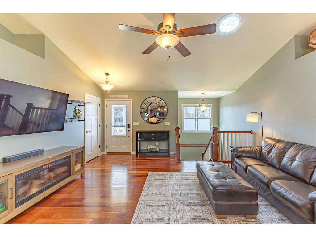 905 Pioneer Holmen WI 54636 1944268 image19