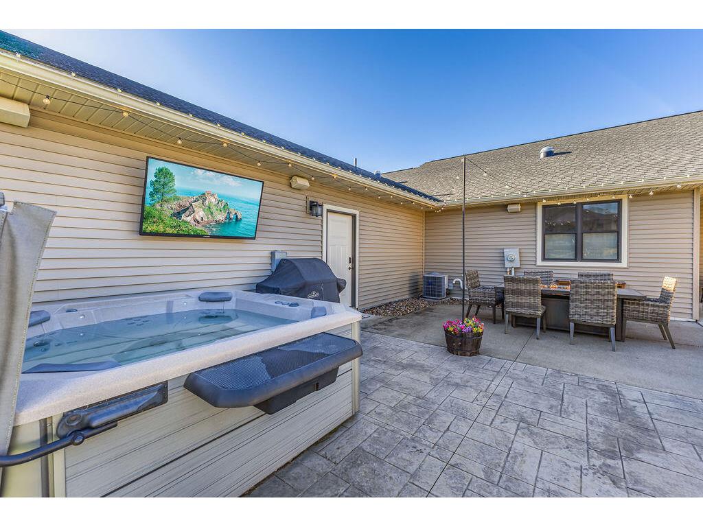 905 Pioneer Holmen WI 54636 1944268 image59