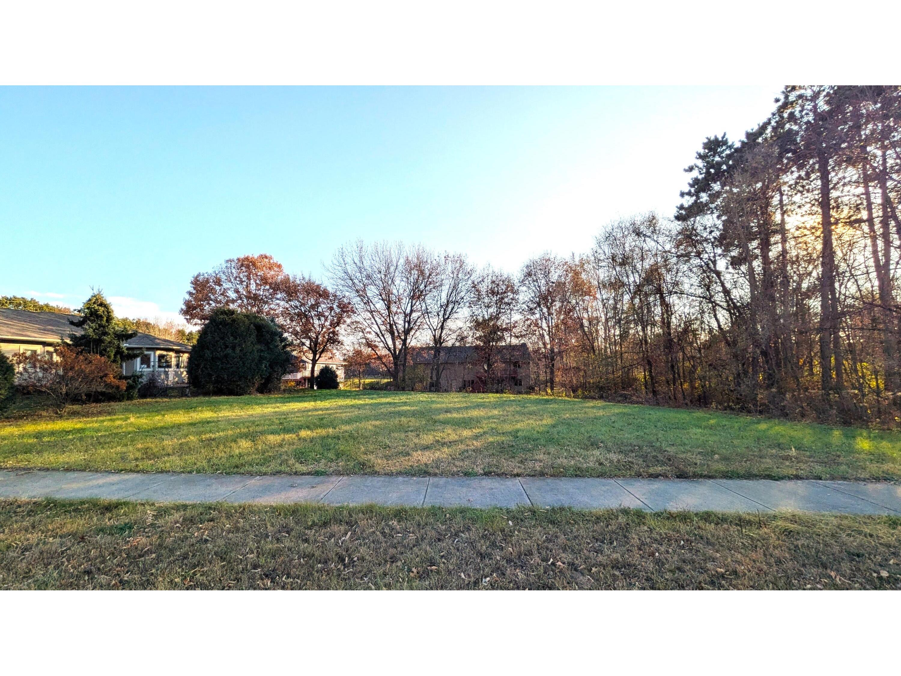 906 Jackpine Holmen WI 54636 1943771 image1