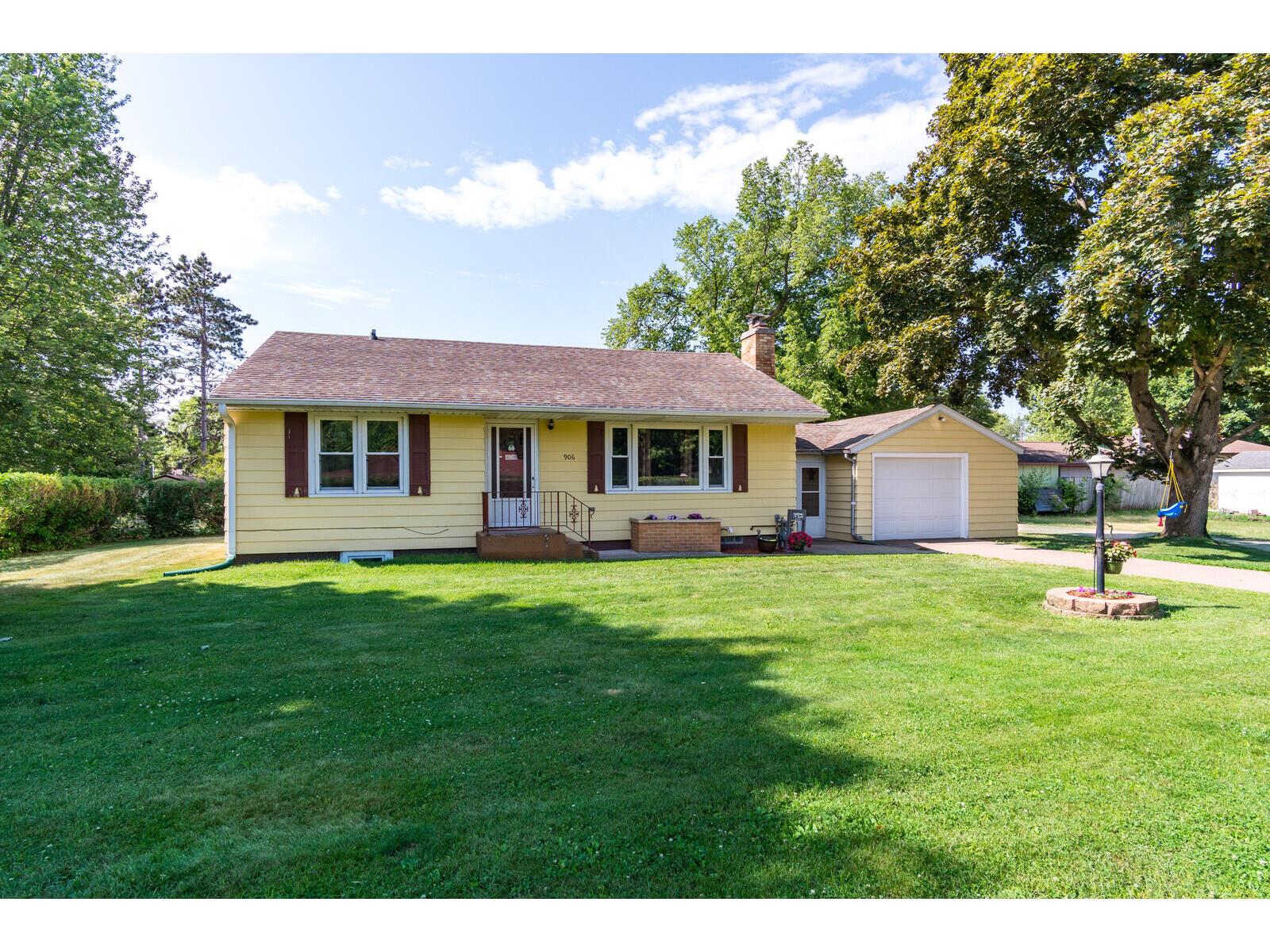 906 Lakeview Campbell WI 54603 1838129 image1