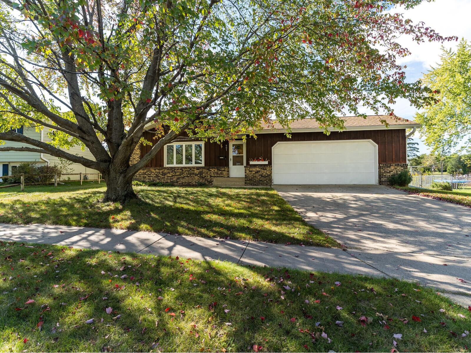 907 6th Ave N Onalaska WI 54650 1769168 image1