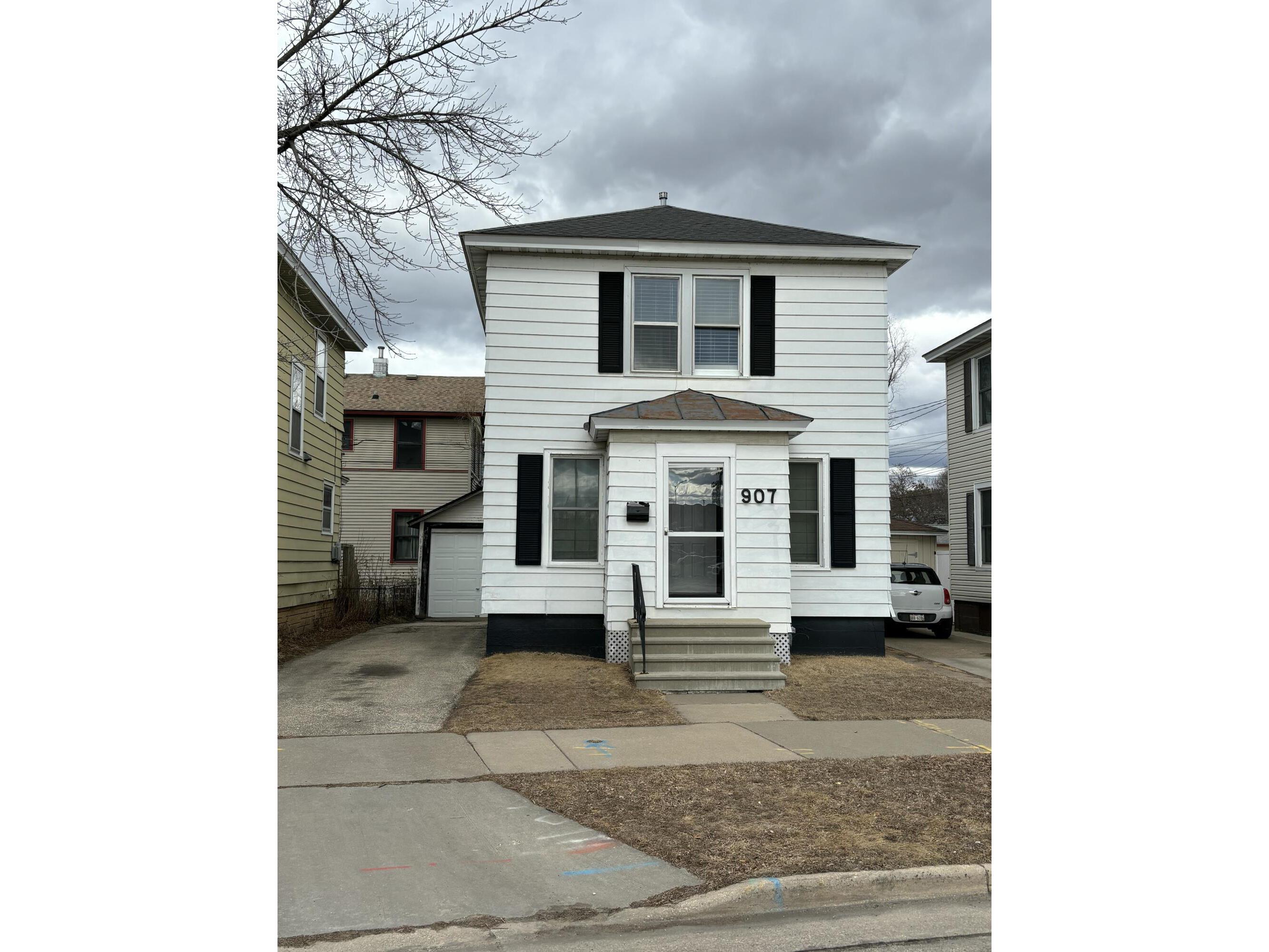 907 Green Bay La Crosse WI 54601 1908045 image1