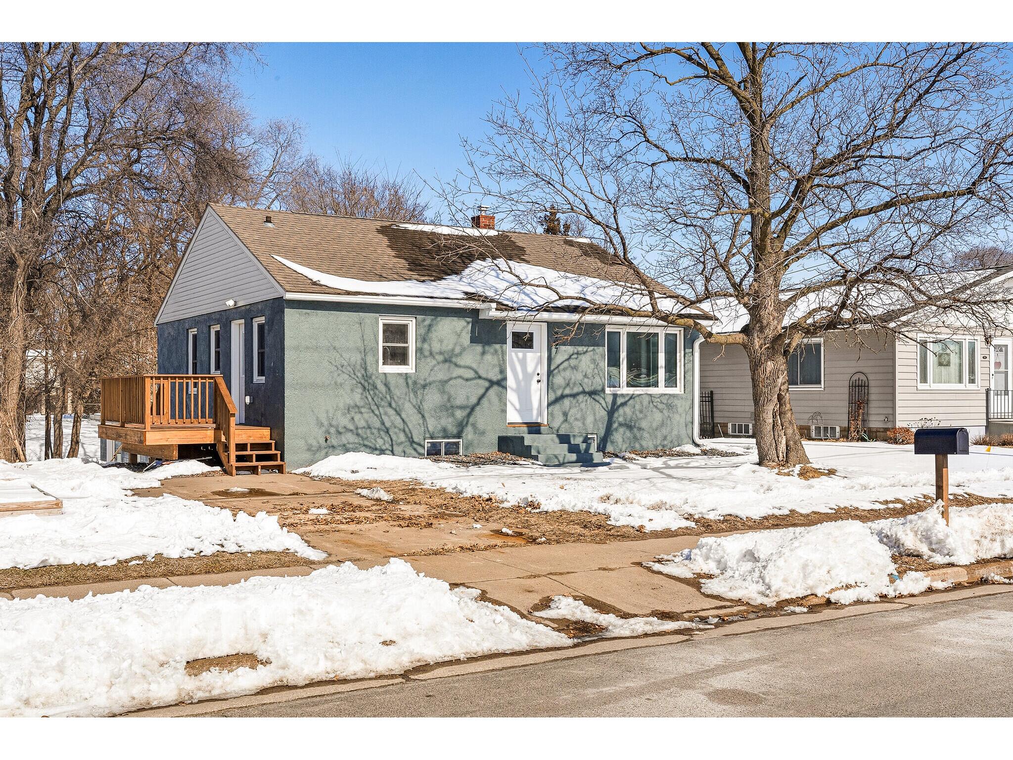 907 Wilson Onalaska WI 54650 1951772 image1