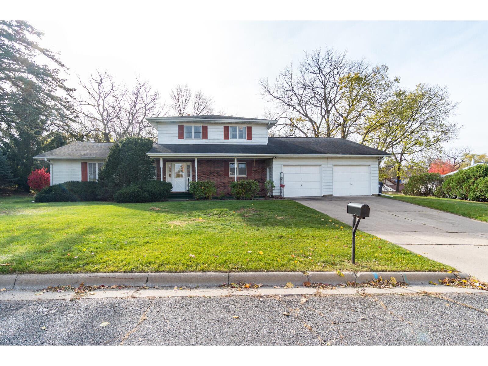 908 Monroe Onalaska WI 54650 1942391 image1