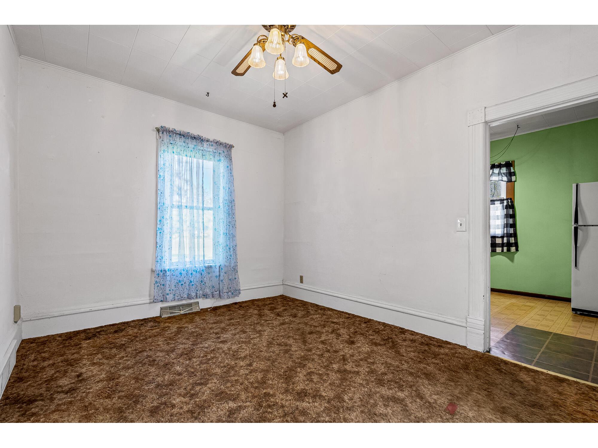 910 E Broadway Blair WI 54616 1962831 image12