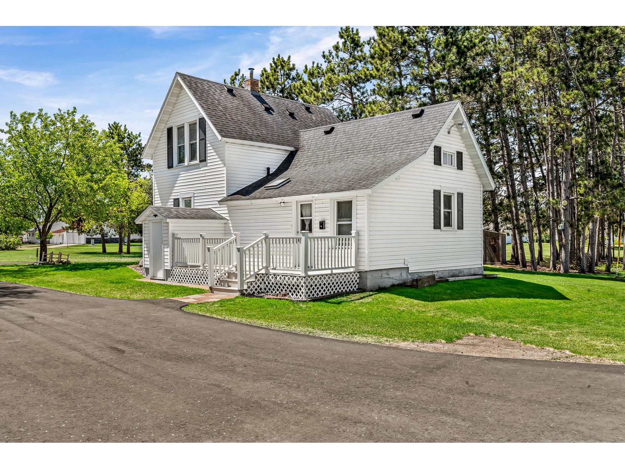 910 E Broadway Blair WI 54616 1962831 image4